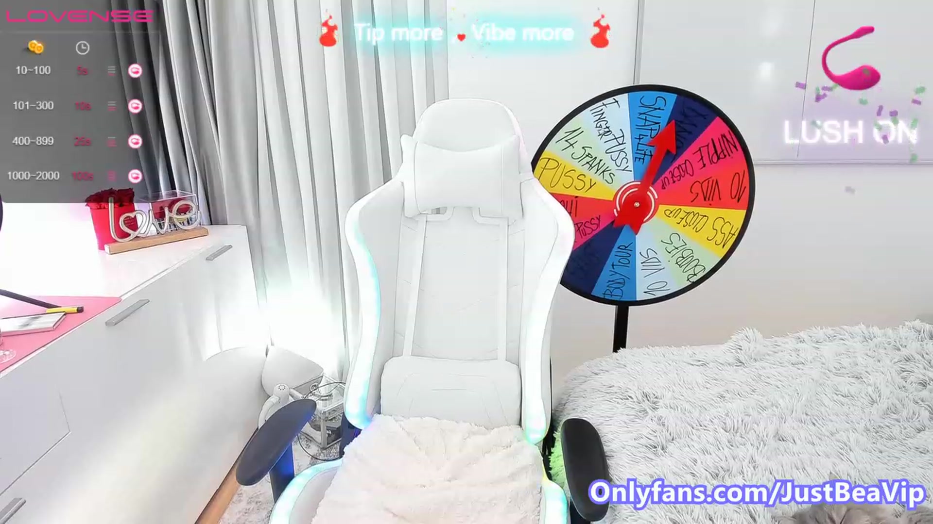 Gallery image thumbnail from JustBea's myfreecams stream on, 05/19/2023, 22:35 image 19 of 20