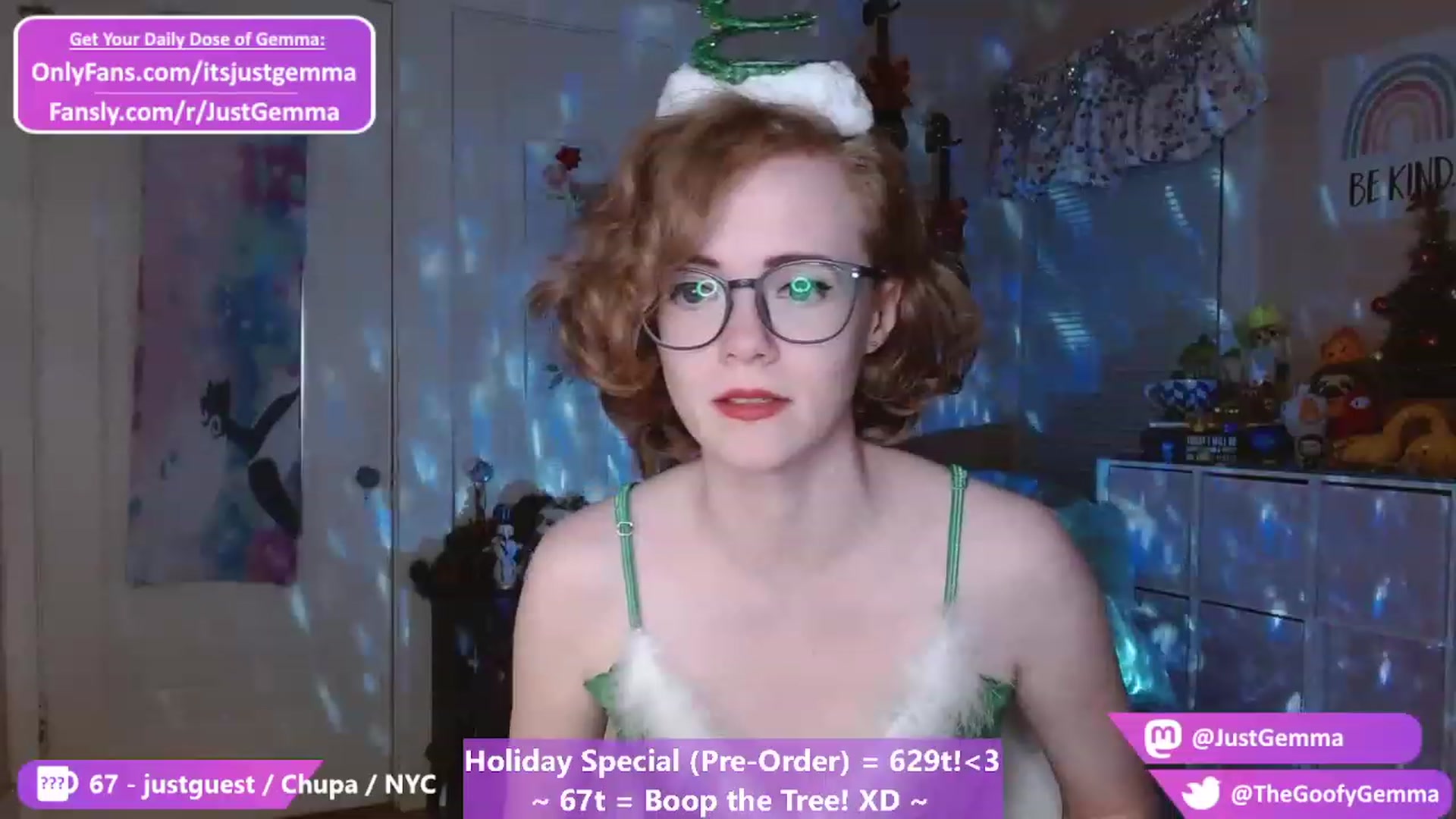 Gallery image thumbnail from JustGemma's myfreecams stream on, 12/06/2022, 03:03 image 5 of 20