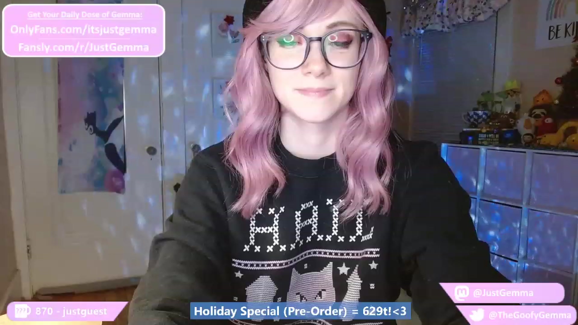 Gallery image thumbnail from JustGemma's myfreecams stream on, 12/17/2022, 03:03 image 8 of 20
