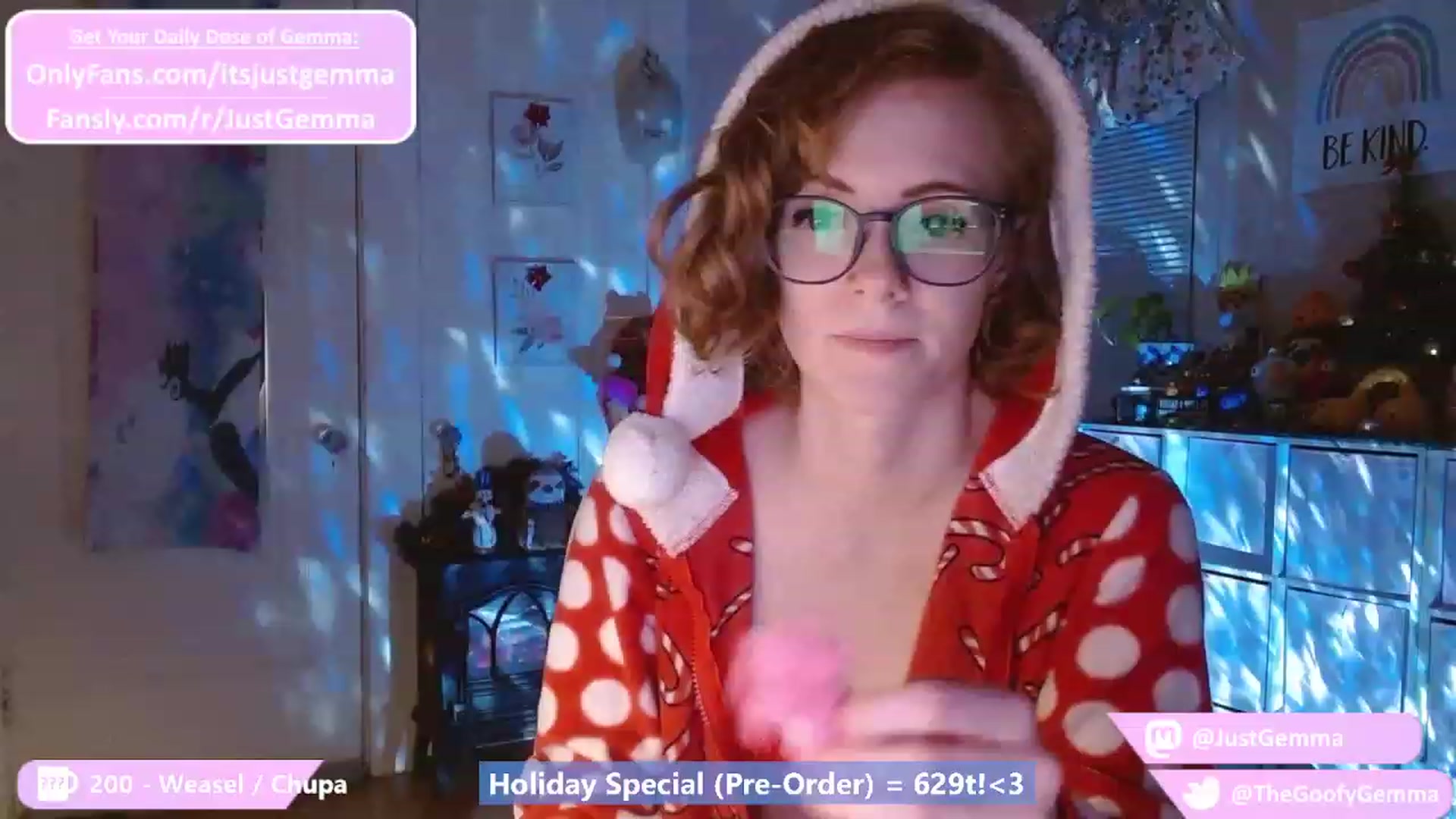 Gallery image thumbnail from JustGemma's myfreecams stream on, 12/20/2022, 03:01 image 11 of 20