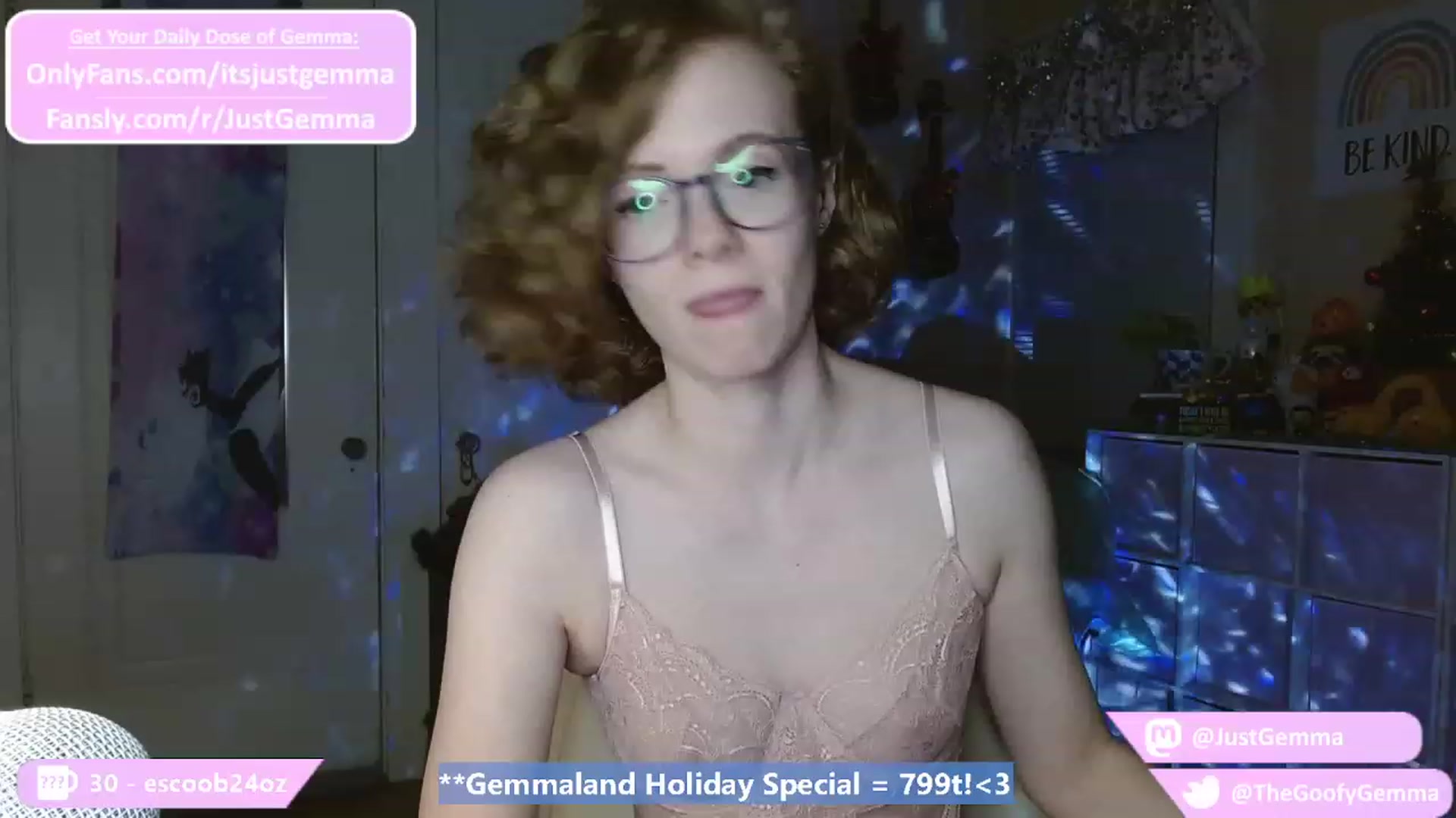 Gallery image thumbnail from JustGemma's myfreecams stream on, 12/27/2022, 03:03 image 4 of 20