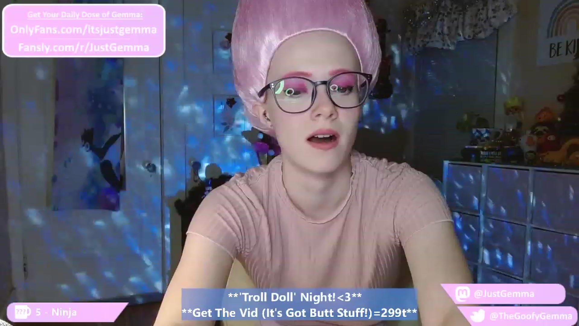 Gallery image thumbnail from JustGemma's myfreecams stream on, 12/31/2022, 03:03 image 6 of 20
