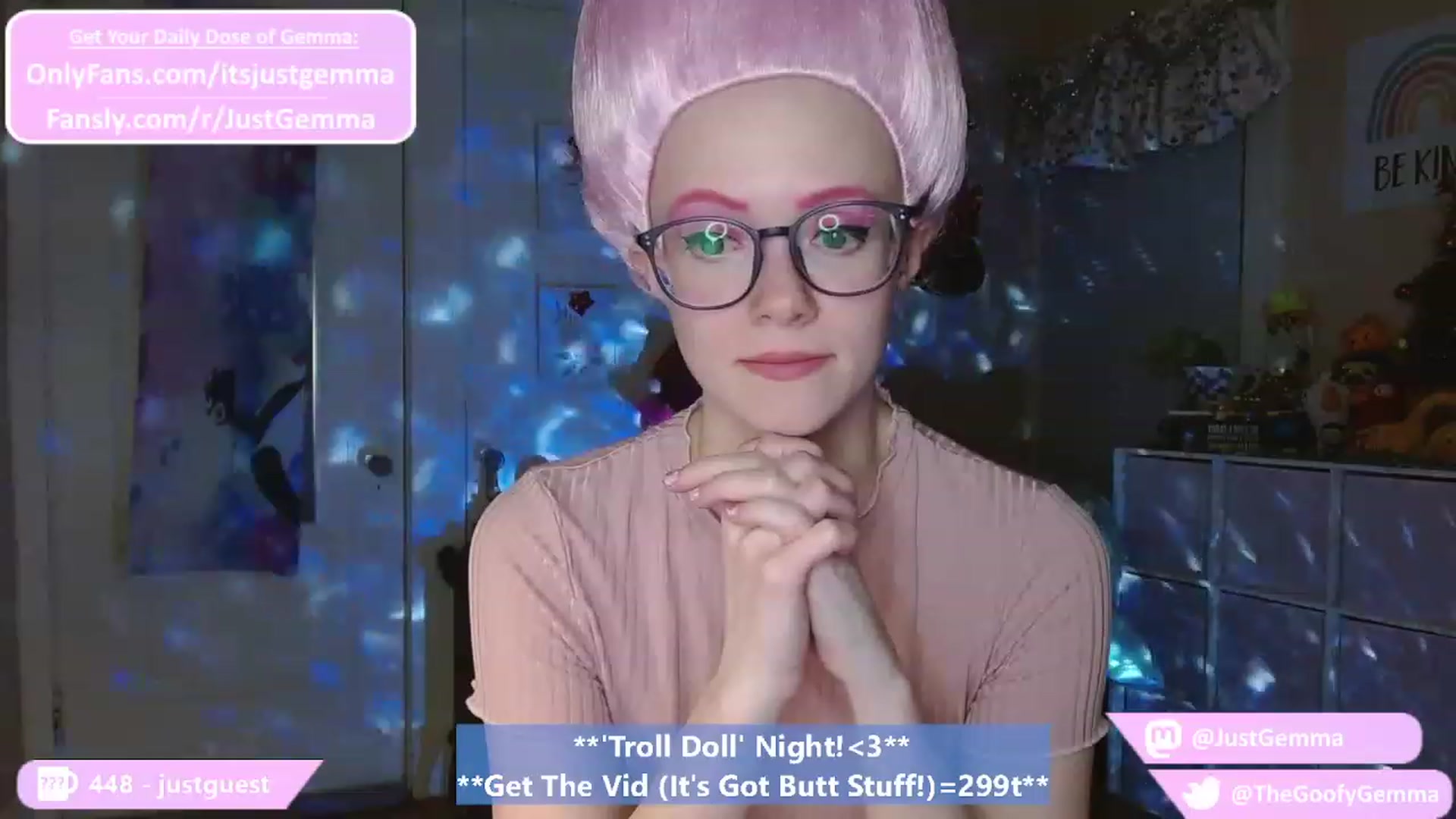 Gallery image thumbnail from JustGemma's myfreecams stream on, 12/31/2022, 03:03 image 12 of 20