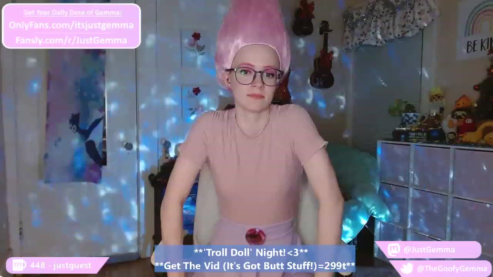 Gallery image thumbnail from JustGemma's myfreecams stream on, 12/31/2022, 03:03 image 11 of 20