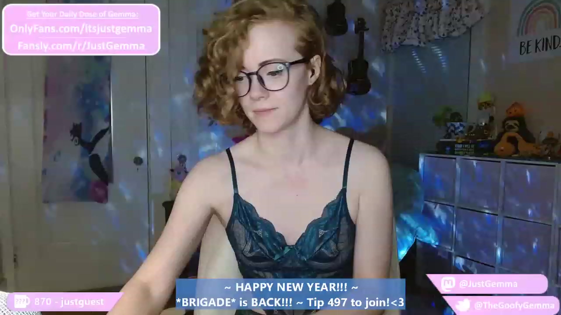 Gallery image thumbnail from JustGemma's myfreecams stream on, 01/03/2023, 03:05 image 7 of 20
