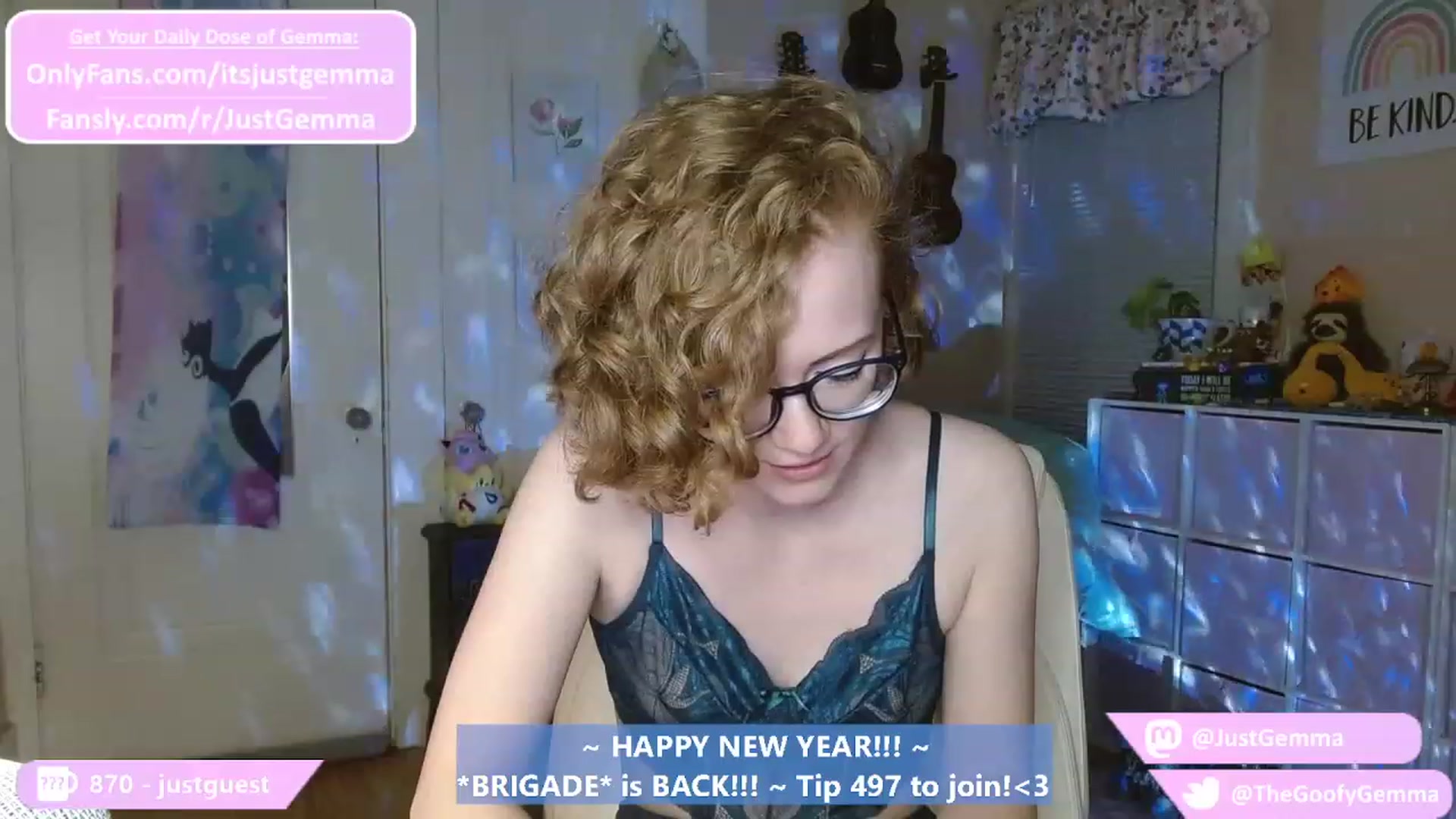 Gallery image thumbnail from JustGemma's myfreecams stream on, 01/03/2023, 03:05 image 5 of 20