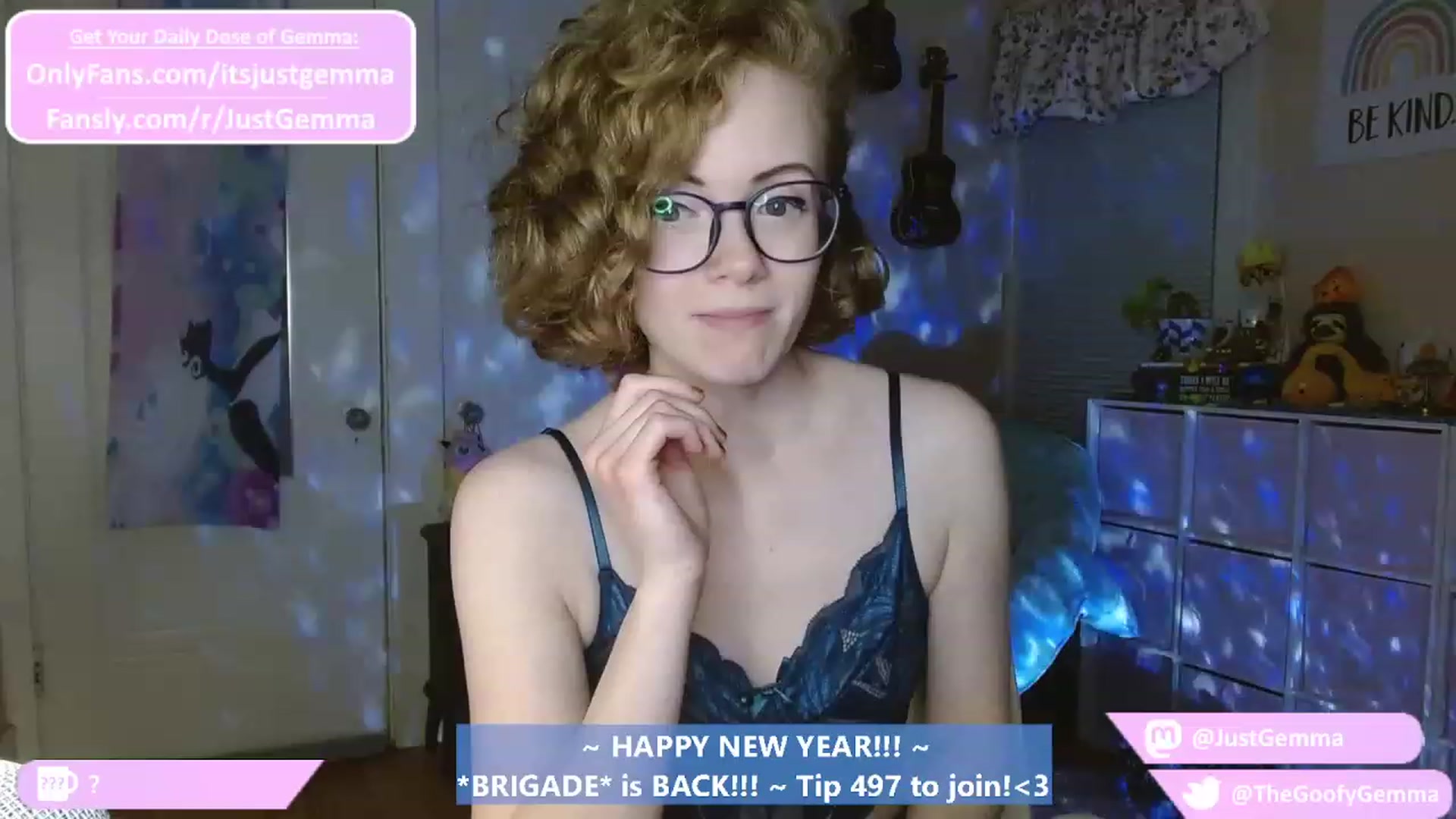 Gallery image thumbnail from JustGemma's myfreecams stream on, 01/03/2023, 03:05 image 3 of 20