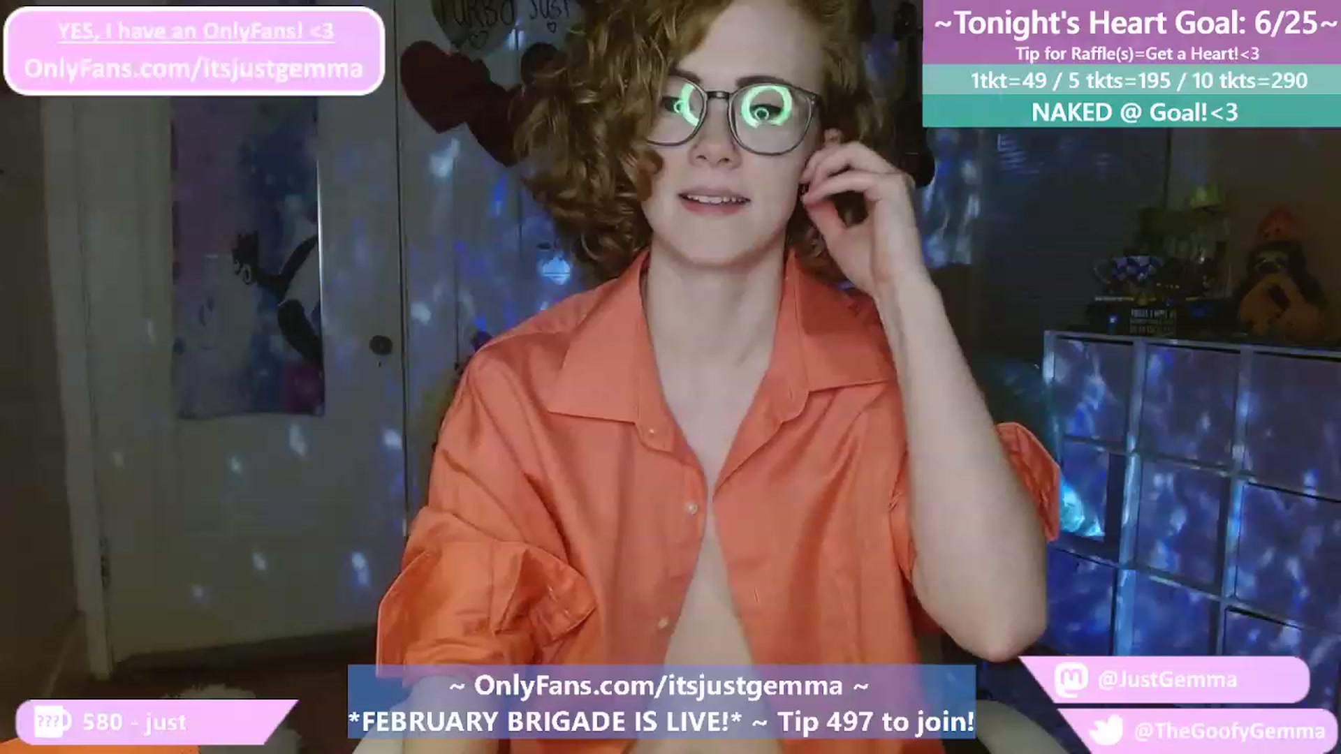 Gallery image thumbnail from JustGemma's myfreecams stream on, 02/07/2023, 02:59 image 6 of 20