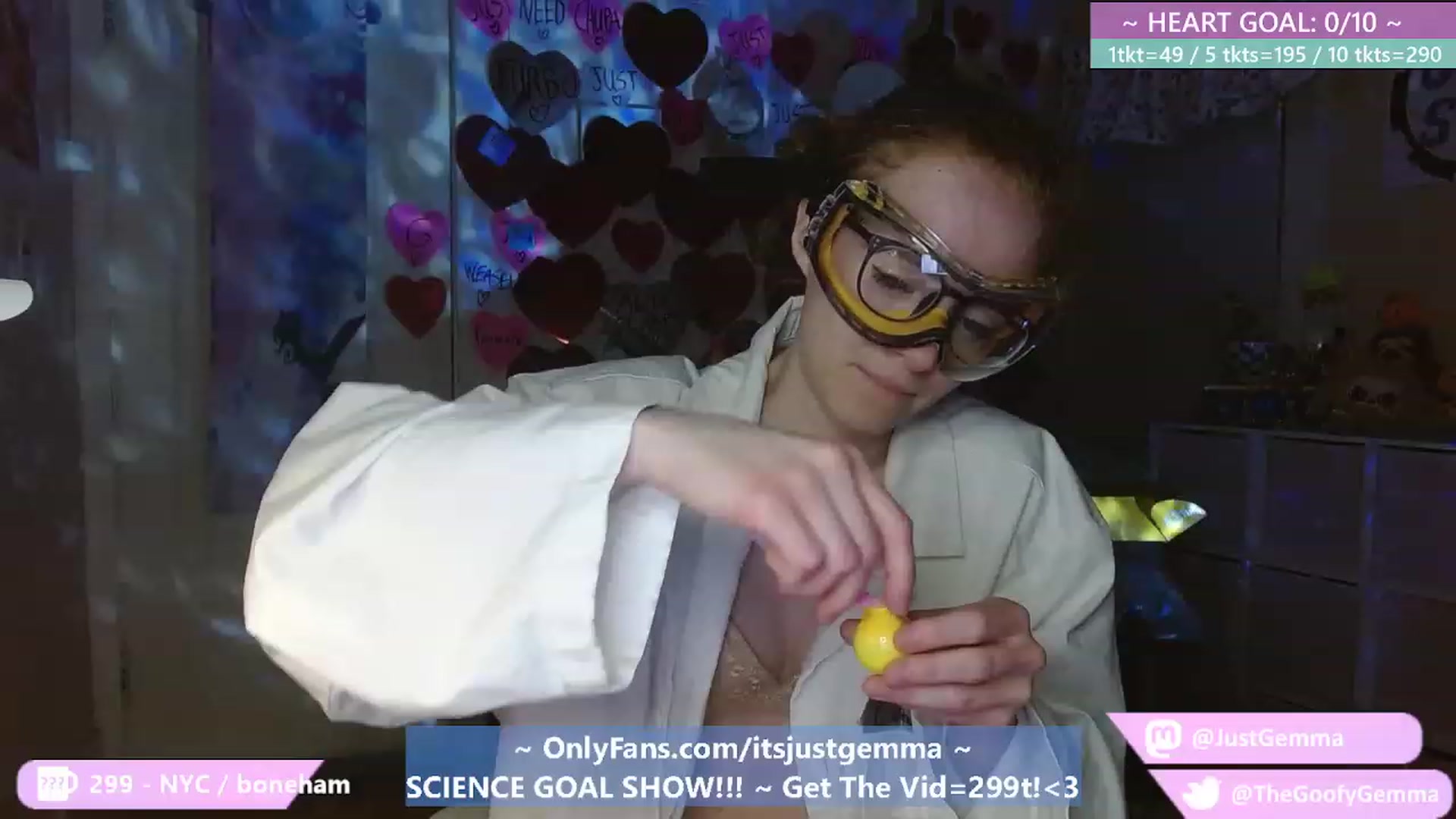 Gallery image thumbnail from JustGemma's myfreecams stream on, 02/25/2023, 03:03 image 2 of 20