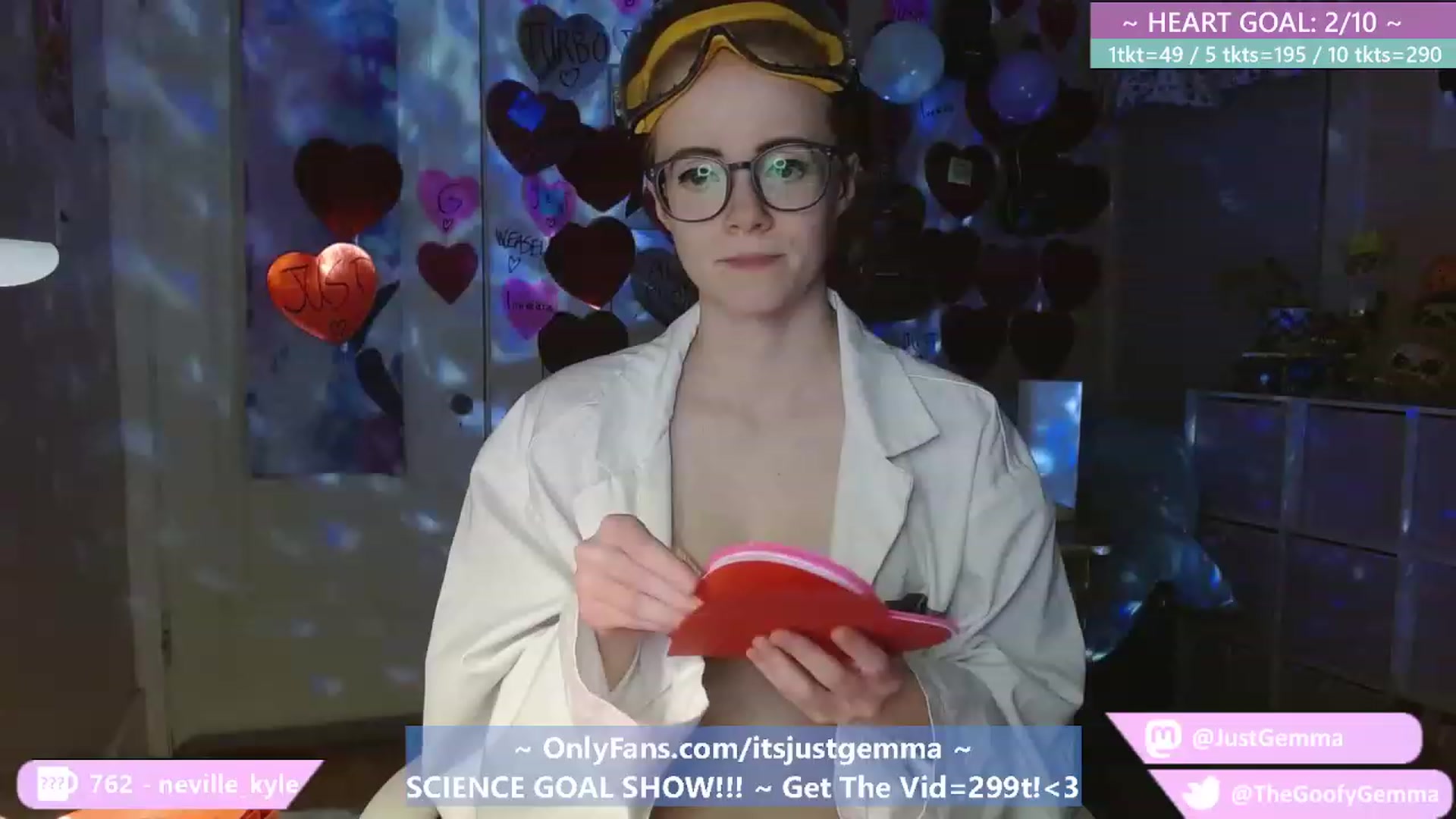 Gallery image thumbnail from JustGemma's myfreecams stream on, 02/25/2023, 03:03 image 12 of 20