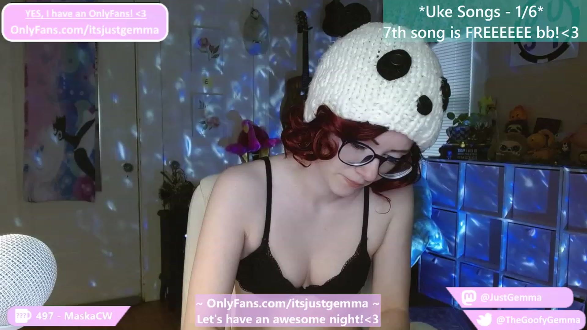 Gallery image thumbnail from JustGemma's myfreecams stream on, 05/20/2023, 24:36 image 19 of 20