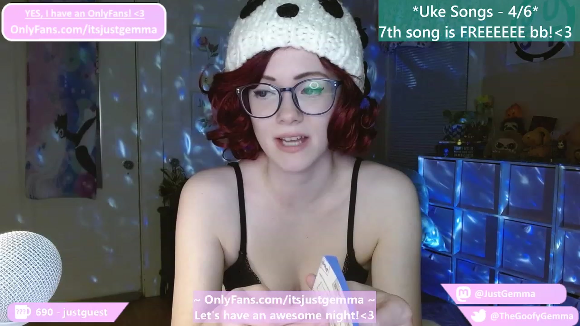 Gallery image thumbnail from JustGemma's myfreecams stream on, 05/20/2023, 02:07 image 16 of 20