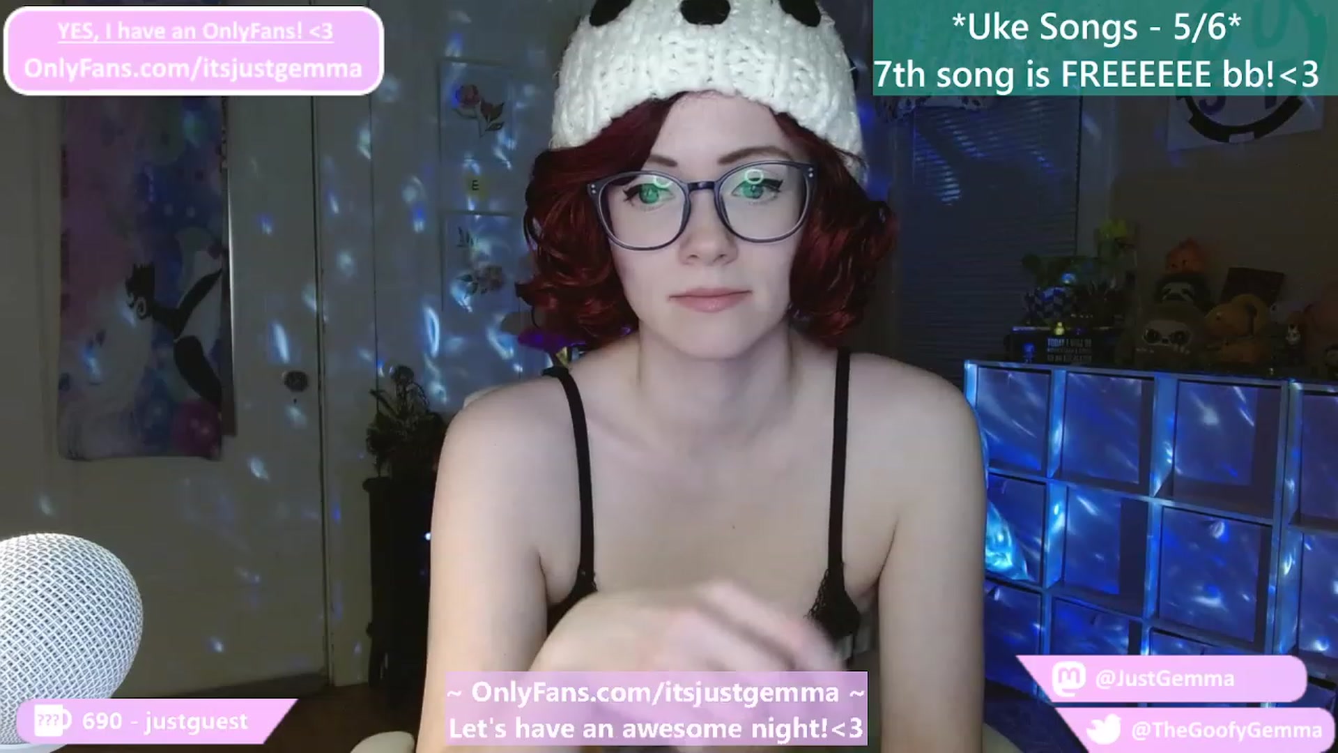 Gallery image thumbnail from JustGemma's myfreecams stream on, 05/20/2023, 02:07 image 18 of 20