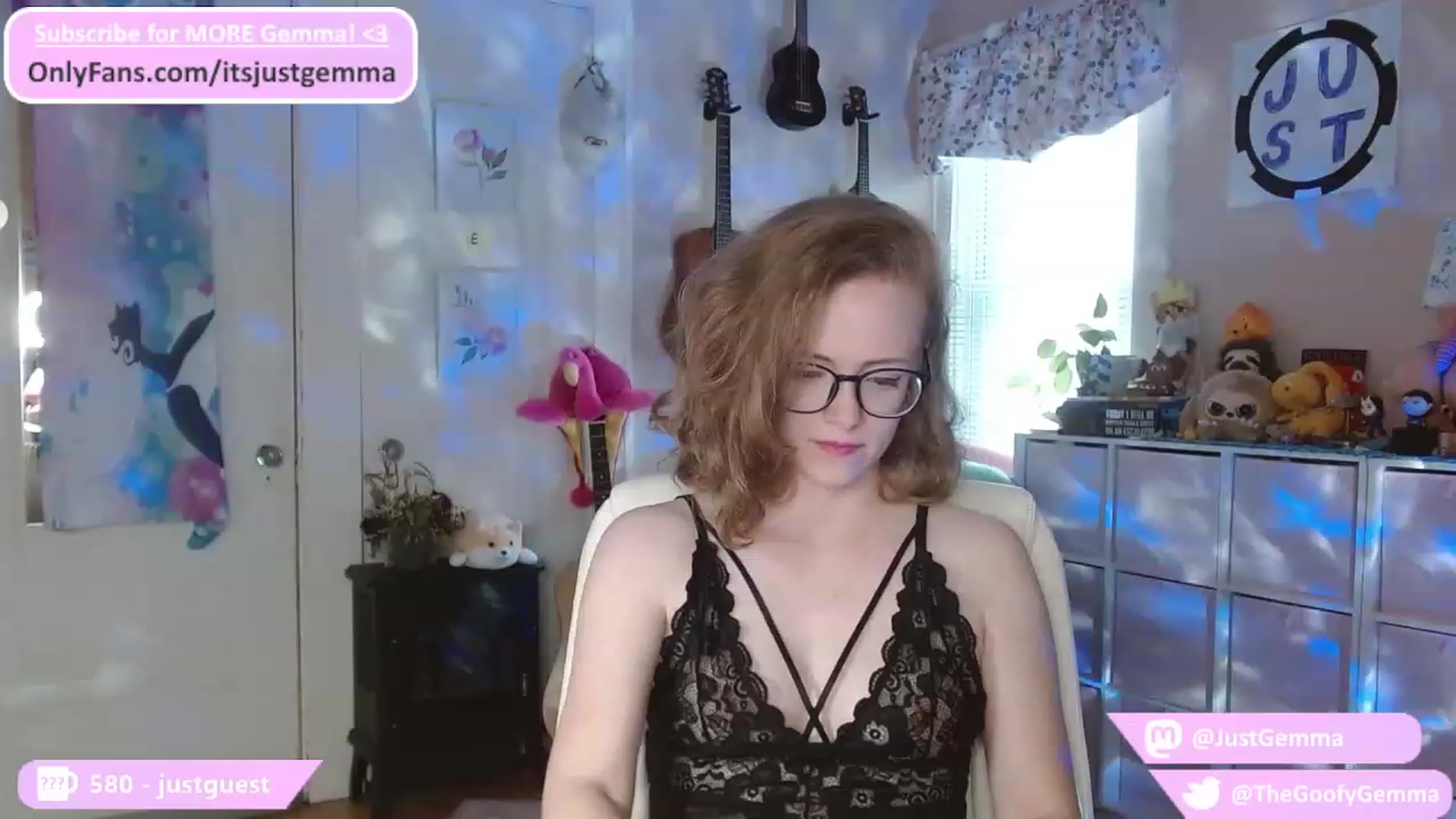 Gallery image thumbnail from JustGemma's myfreecams stream on, 08/01/2023, 02:03 image 2 of 20