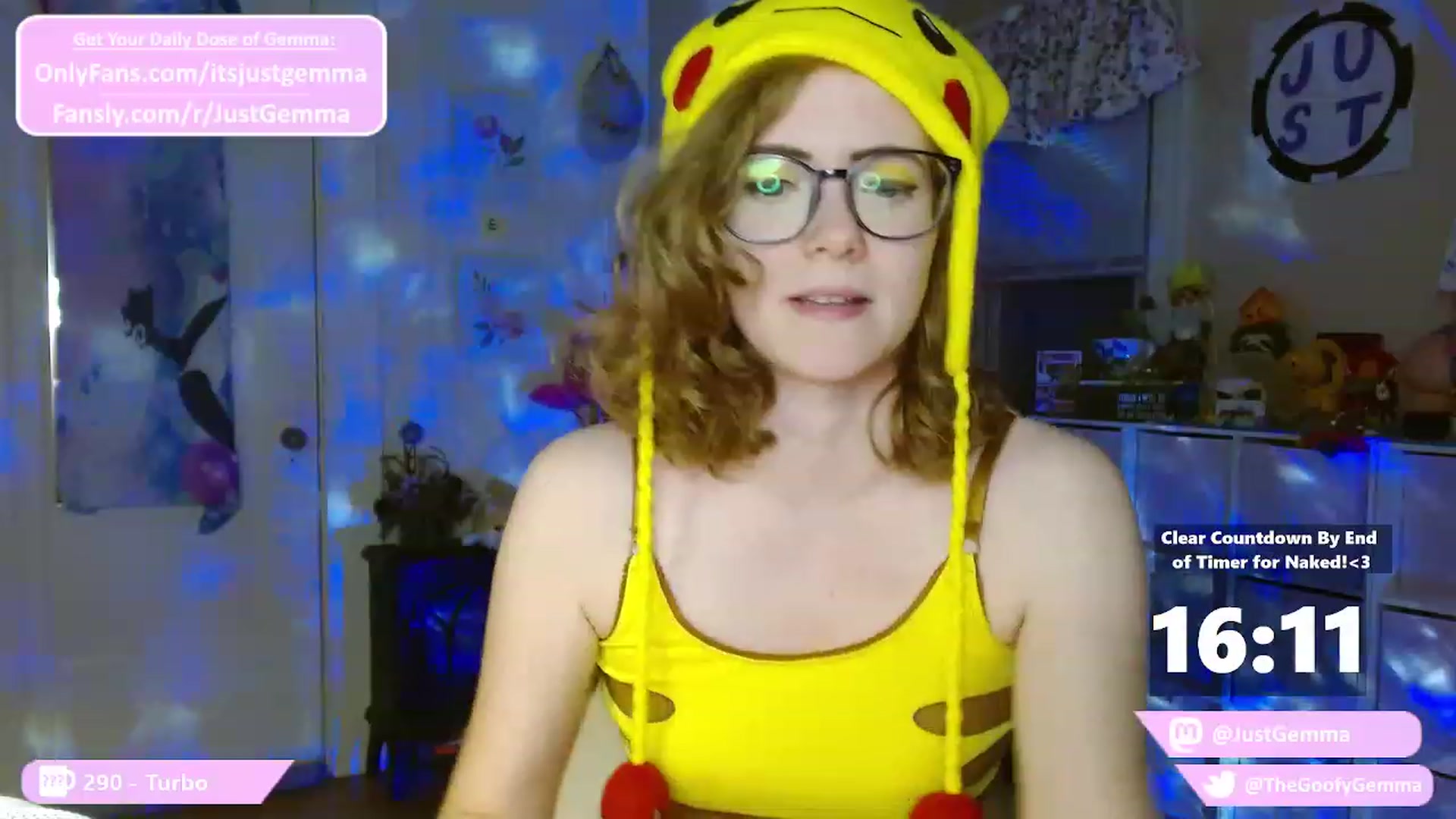 Gallery image thumbnail from JustGemma's myfreecams stream on, 10/10/2023, 01:33 image 15 of 20