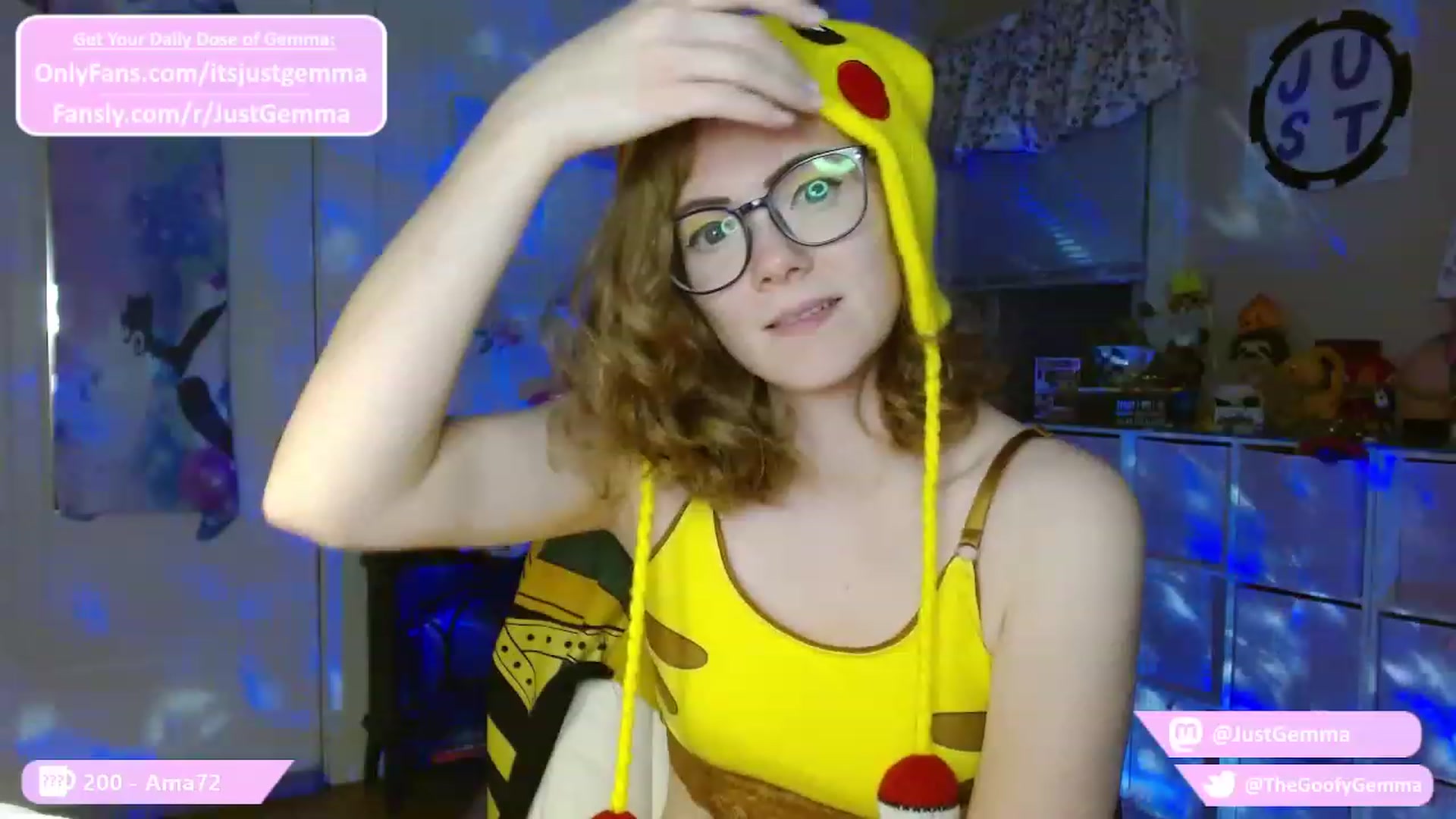 Gallery image thumbnail from JustGemma's myfreecams stream on, 10/10/2023, 01:33 image 5 of 20