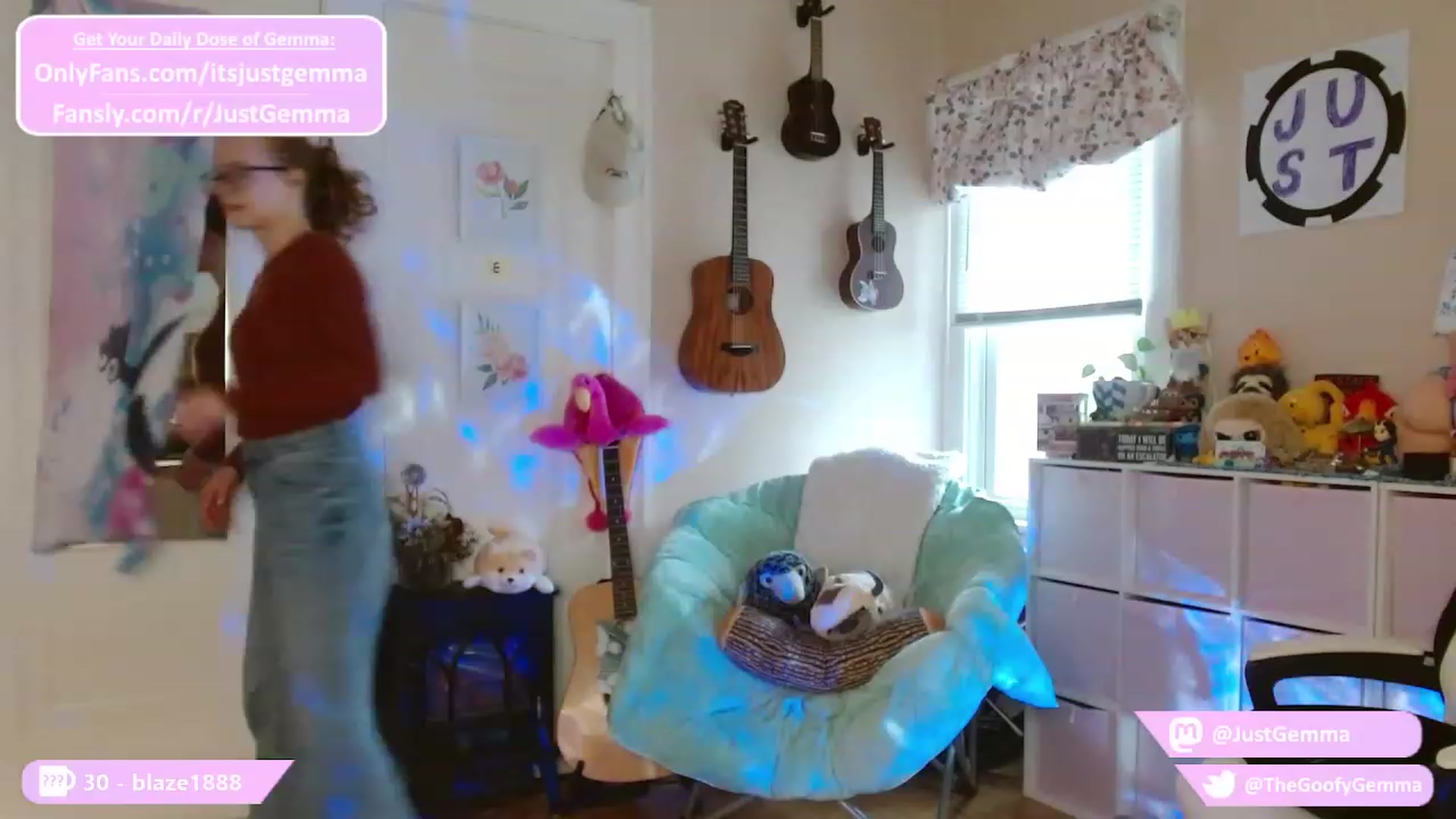 Gallery image thumbnail from JustGemma's myfreecams stream on, 10/10/2023, 16:46 image 17 of 20