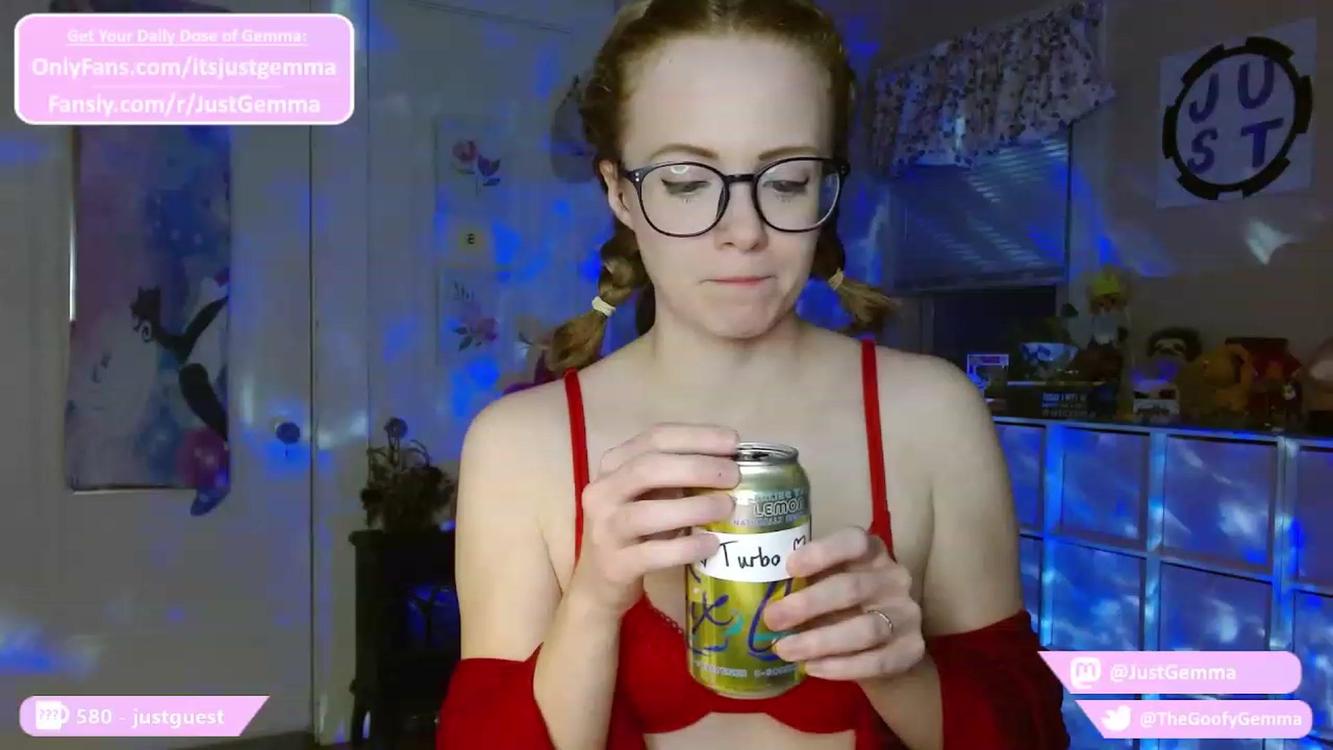 Gallery image thumbnail from JustGemma's myfreecams stream on, 10/17/2023, 02:03 image 8 of 20