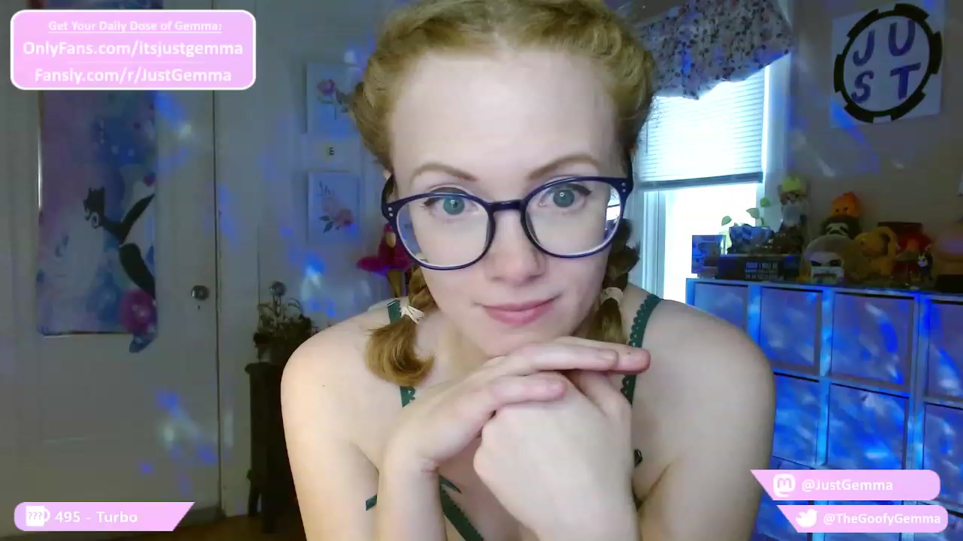 Gallery image thumbnail from JustGemma's myfreecams stream on, 10/17/2023, 17:01 image 2 of 20
