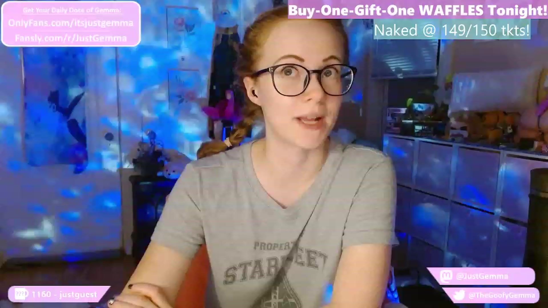 Gallery image thumbnail from JustGemma's myfreecams stream on, 11/14/2023, 03:03 image 3 of 20