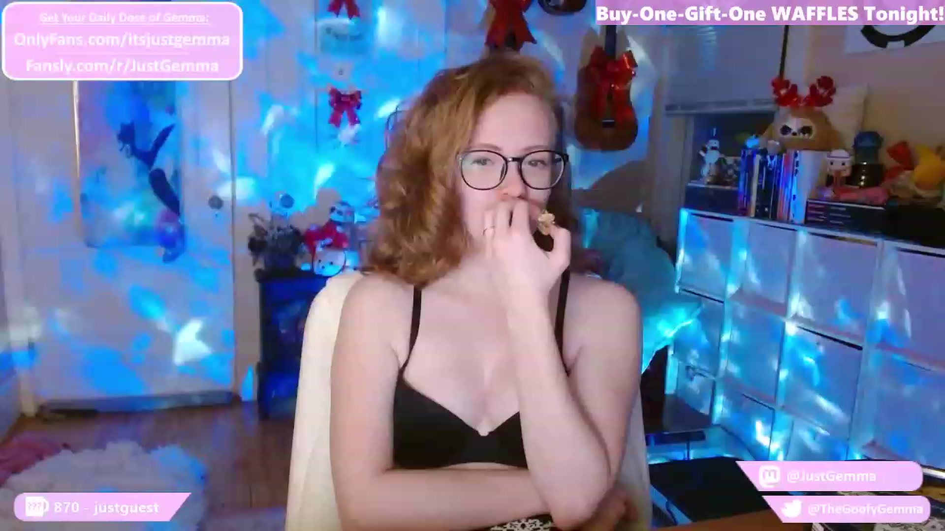 Gallery image thumbnail from JustGemma's myfreecams stream on, 11/28/2023, 03:02 image 11 of 20