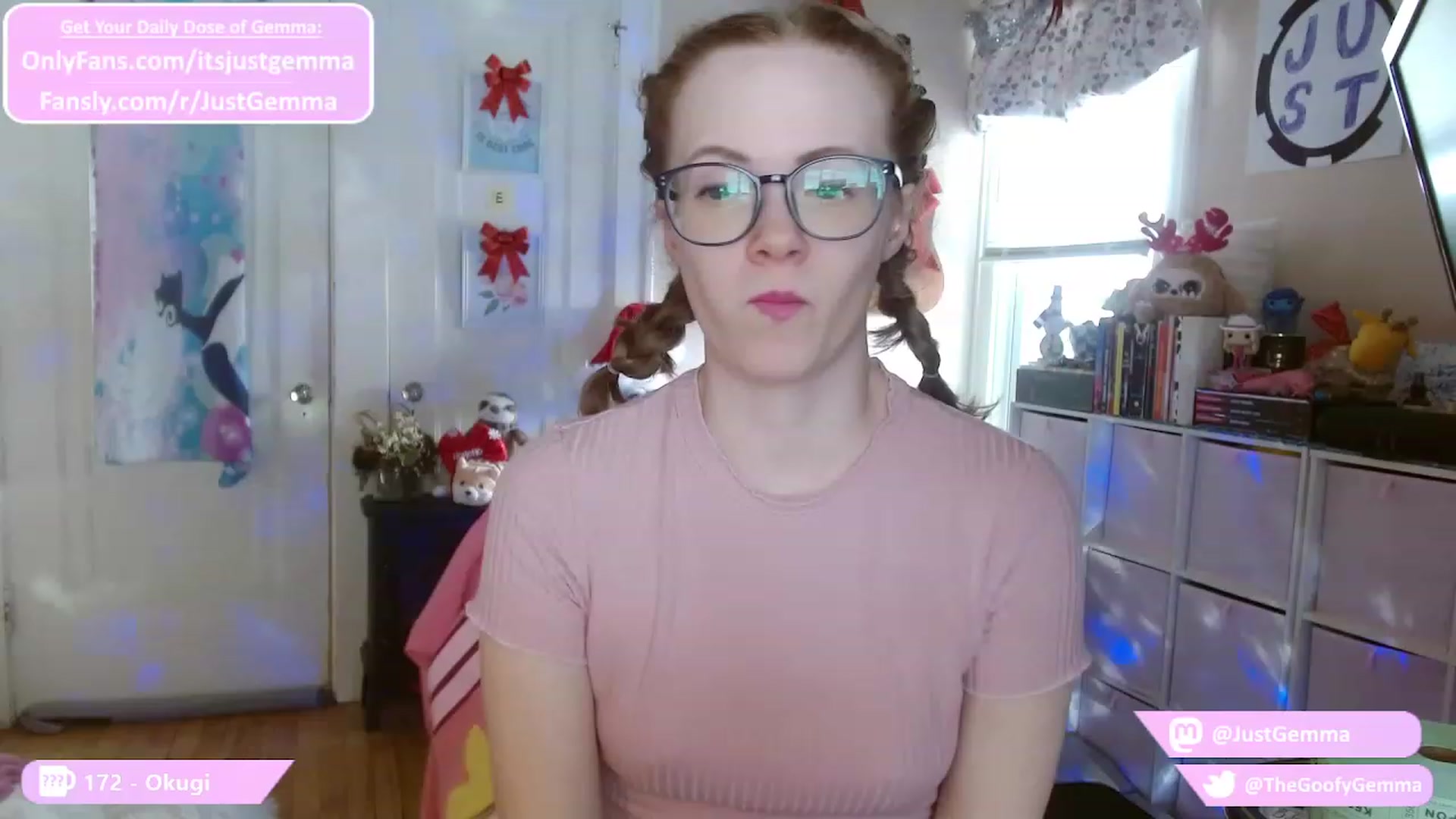 Gallery image thumbnail from JustGemma's myfreecams stream on, 11/28/2023, 18:05 image 8 of 20