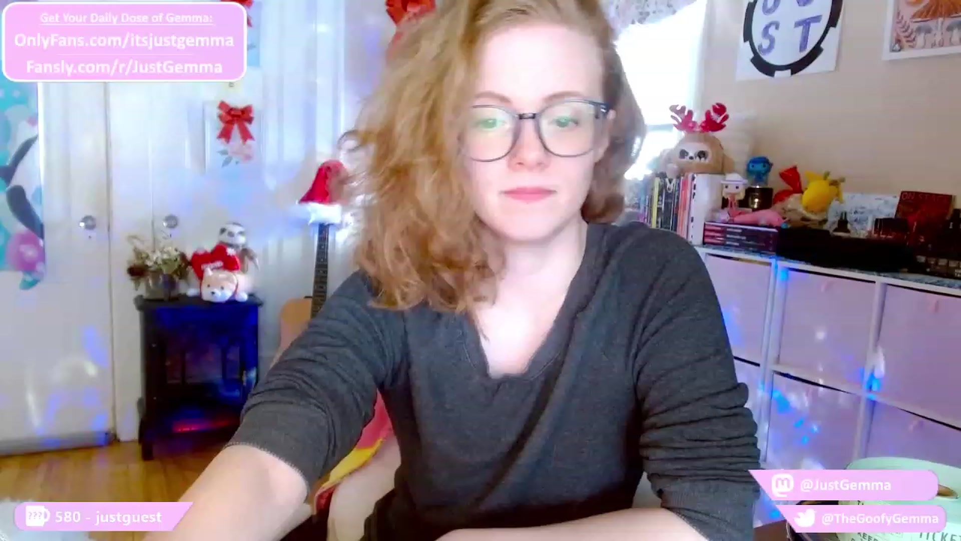 Gallery image thumbnail from JustGemma's myfreecams stream on, 11/29/2023, 18:00 image 18 of 20