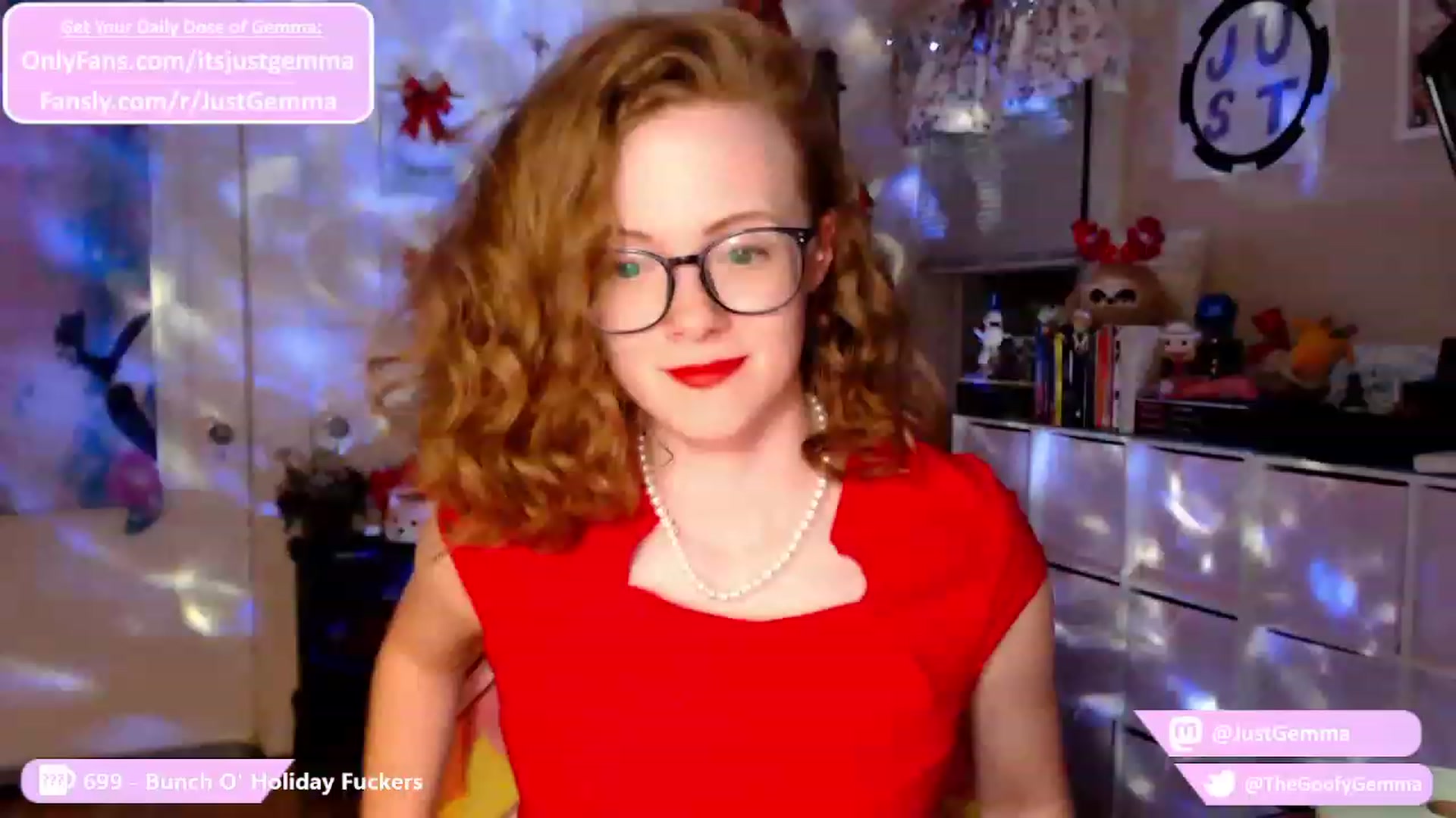 Gallery image thumbnail from JustGemma's myfreecams stream on, 12/02/2023, 03:03 image 12 of 20
