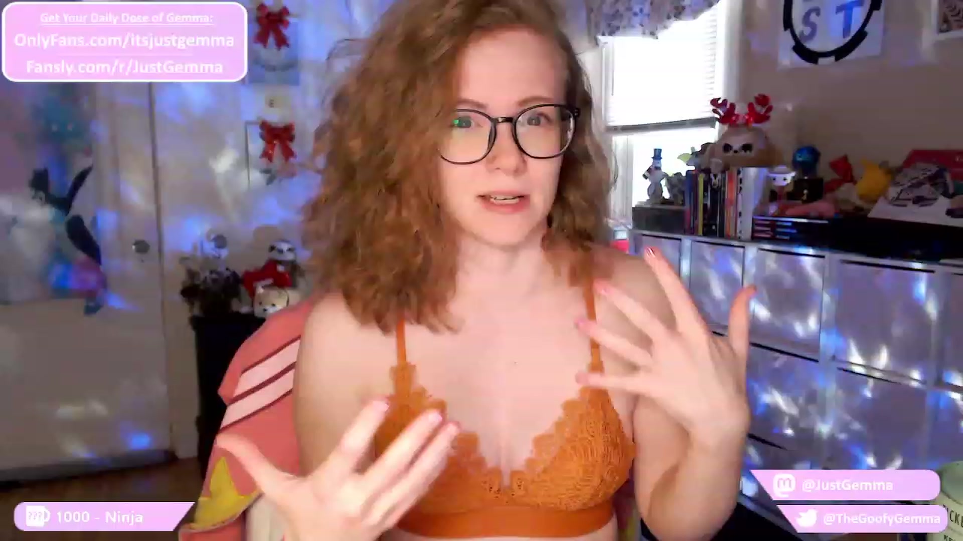Gallery image thumbnail from JustGemma's myfreecams stream on, 12/05/2023, 17:11 image 19 of 20