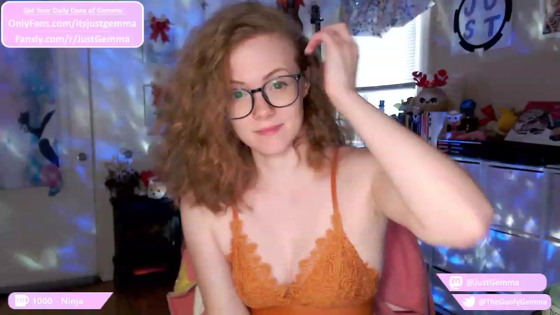 Gallery image thumbnail from JustGemma's myfreecams stream on, 12/05/2023, 17:11 image 18 of 20
