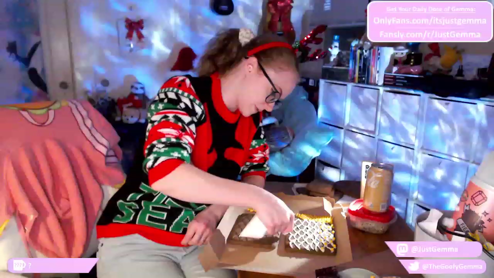 Gallery image thumbnail from JustGemma's myfreecams stream on, 12/09/2023, 01:44 image 9 of 20