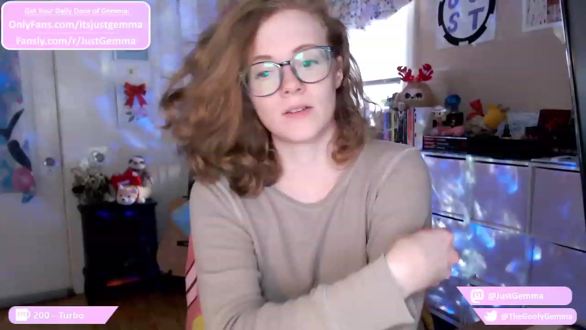 Gallery image thumbnail from JustGemma's myfreecams stream on, 12/12/2023, 18:03 image 20 of 20