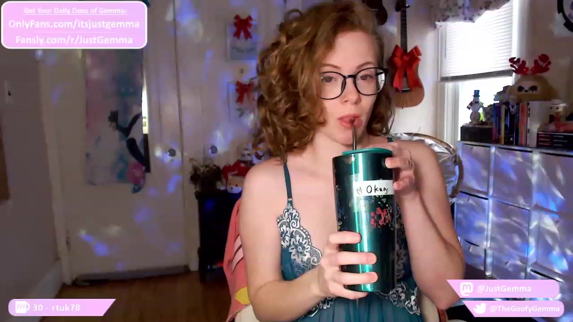 Gallery image thumbnail from JustGemma's myfreecams stream on, 12/26/2023, 16:52 image 7 of 20