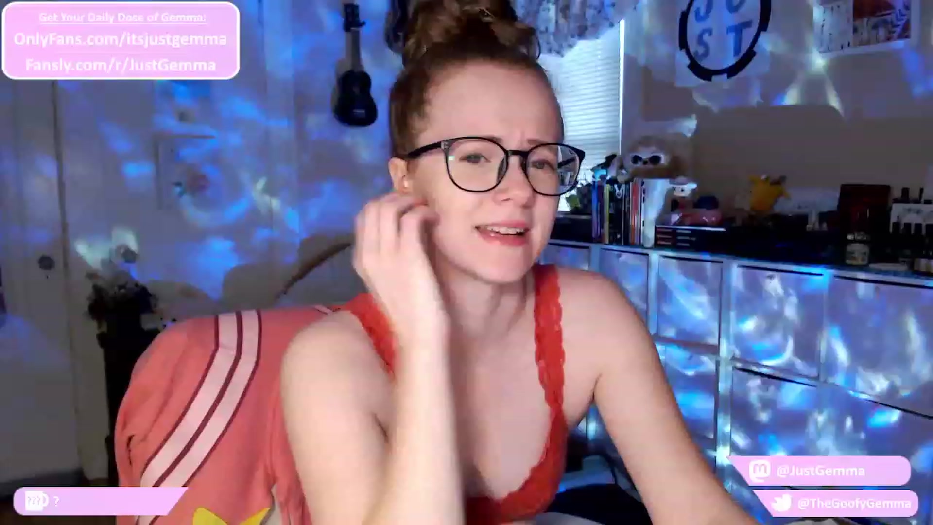 Gallery image thumbnail from JustGemma's myfreecams stream on, 01/03/2024, 18:32 image 1 of 20