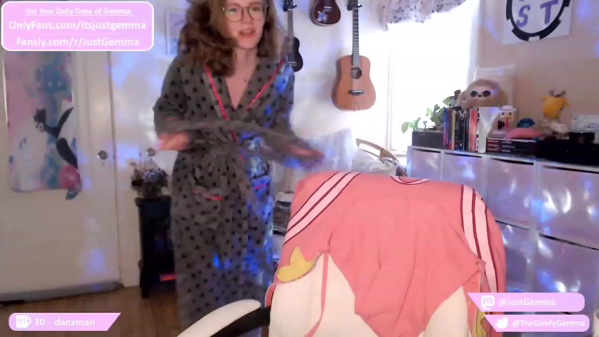 Gallery image thumbnail from JustGemma's myfreecams stream on, 01/23/2024, 17:03 image 19 of 20