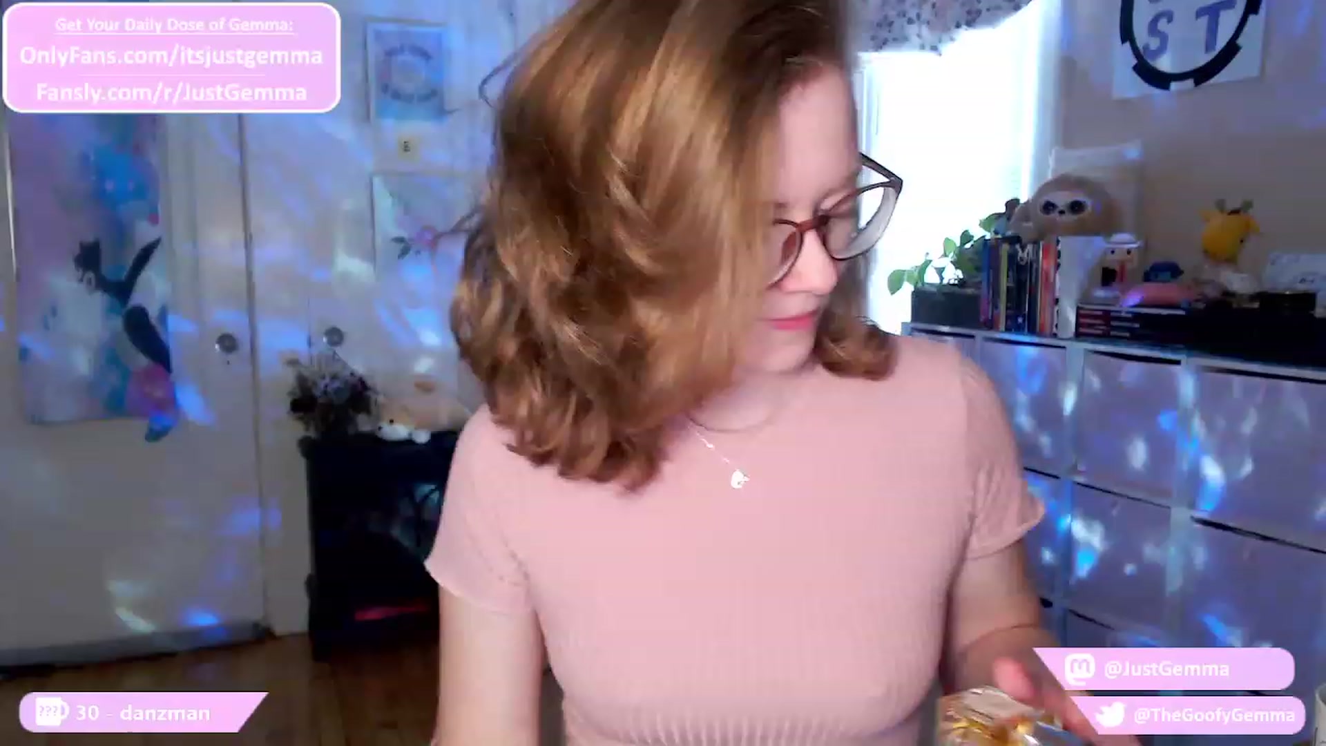 Gallery image thumbnail from JustGemma's myfreecams stream on, 01/23/2024, 18:05 image 2 of 20