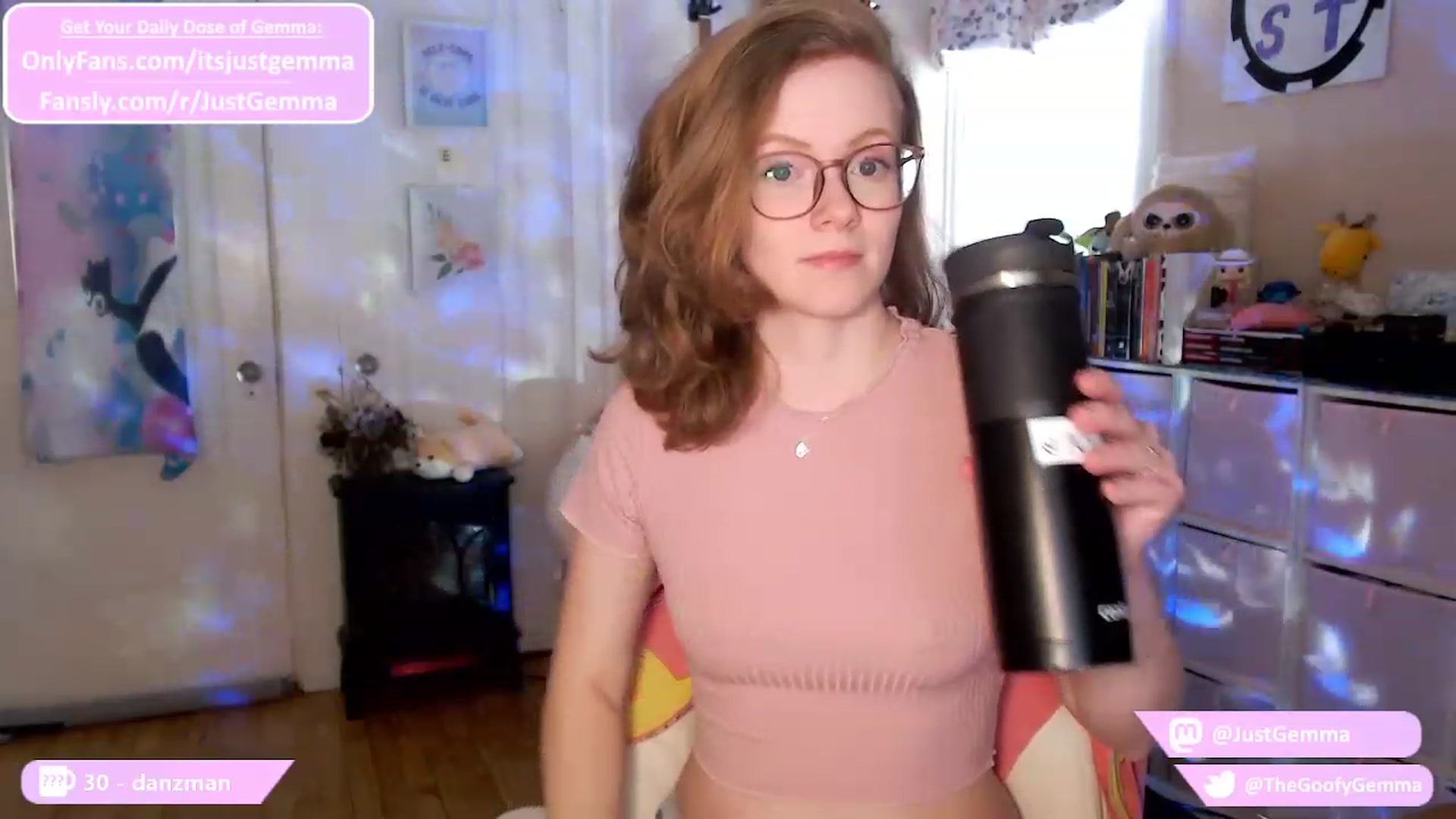 Gallery image thumbnail from JustGemma's myfreecams stream on, 01/23/2024, 18:05 image 14 of 20