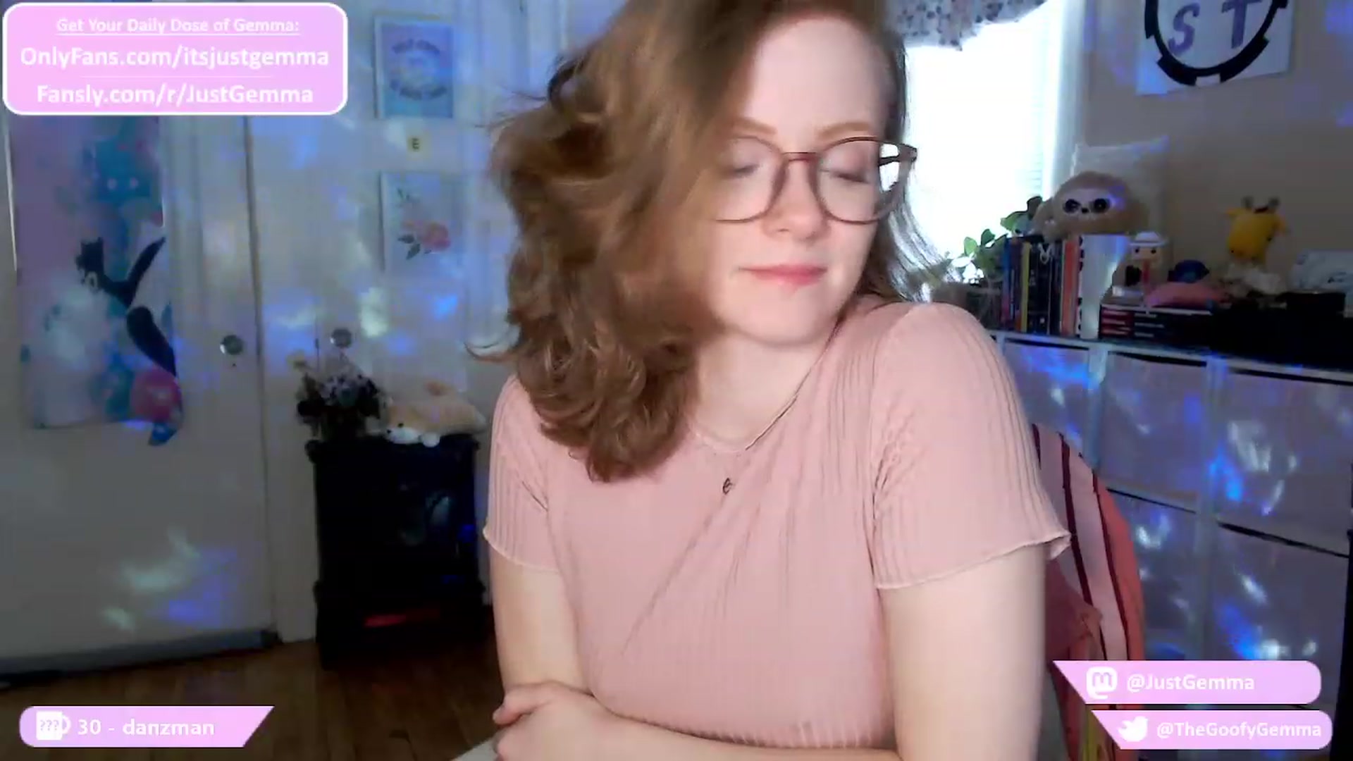Gallery image thumbnail from JustGemma's myfreecams stream on, 01/23/2024, 18:05 image 12 of 20