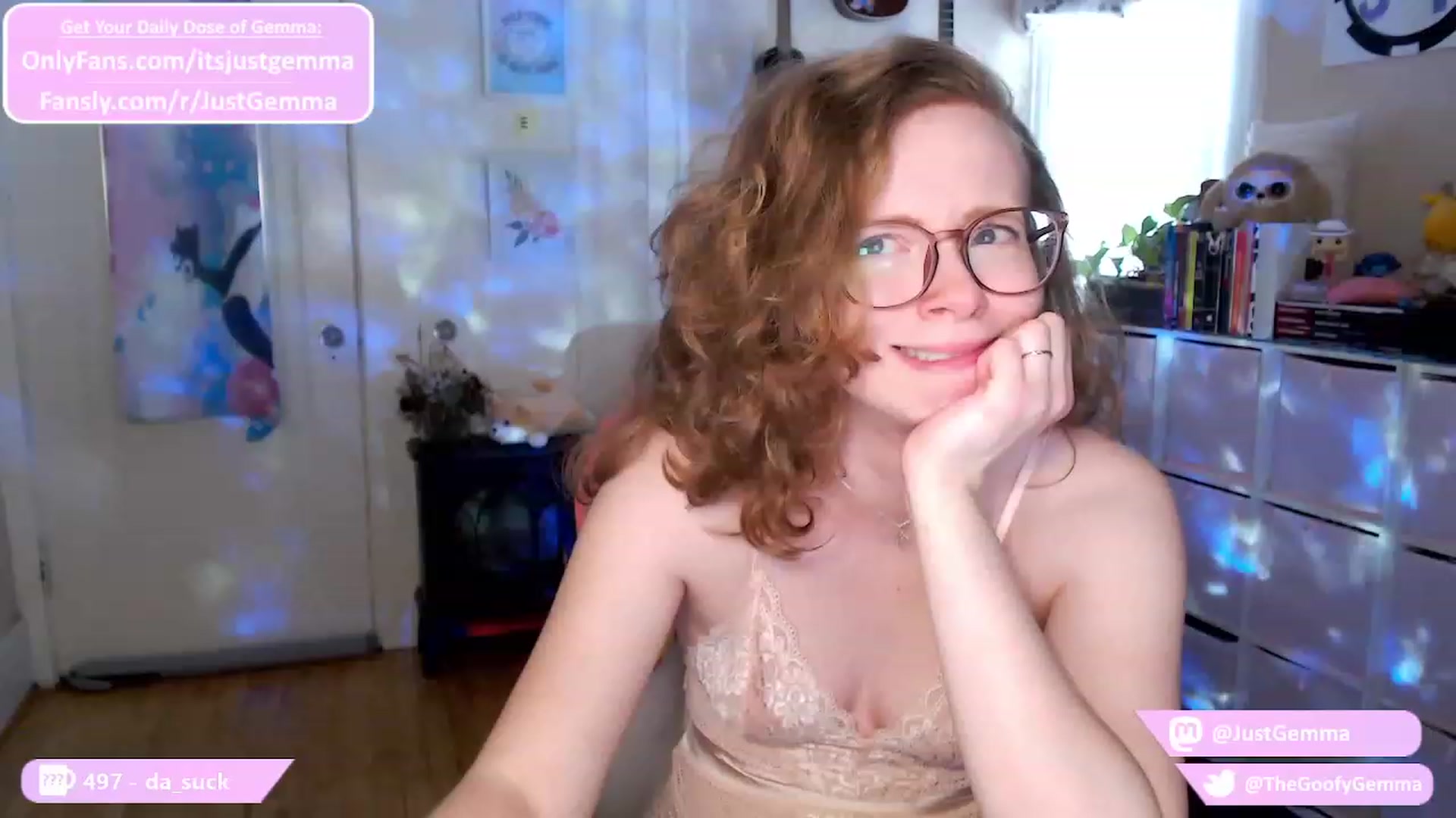 Gallery image thumbnail from JustGemma's myfreecams stream on, 01/24/2024, 18:02 image 17 of 20