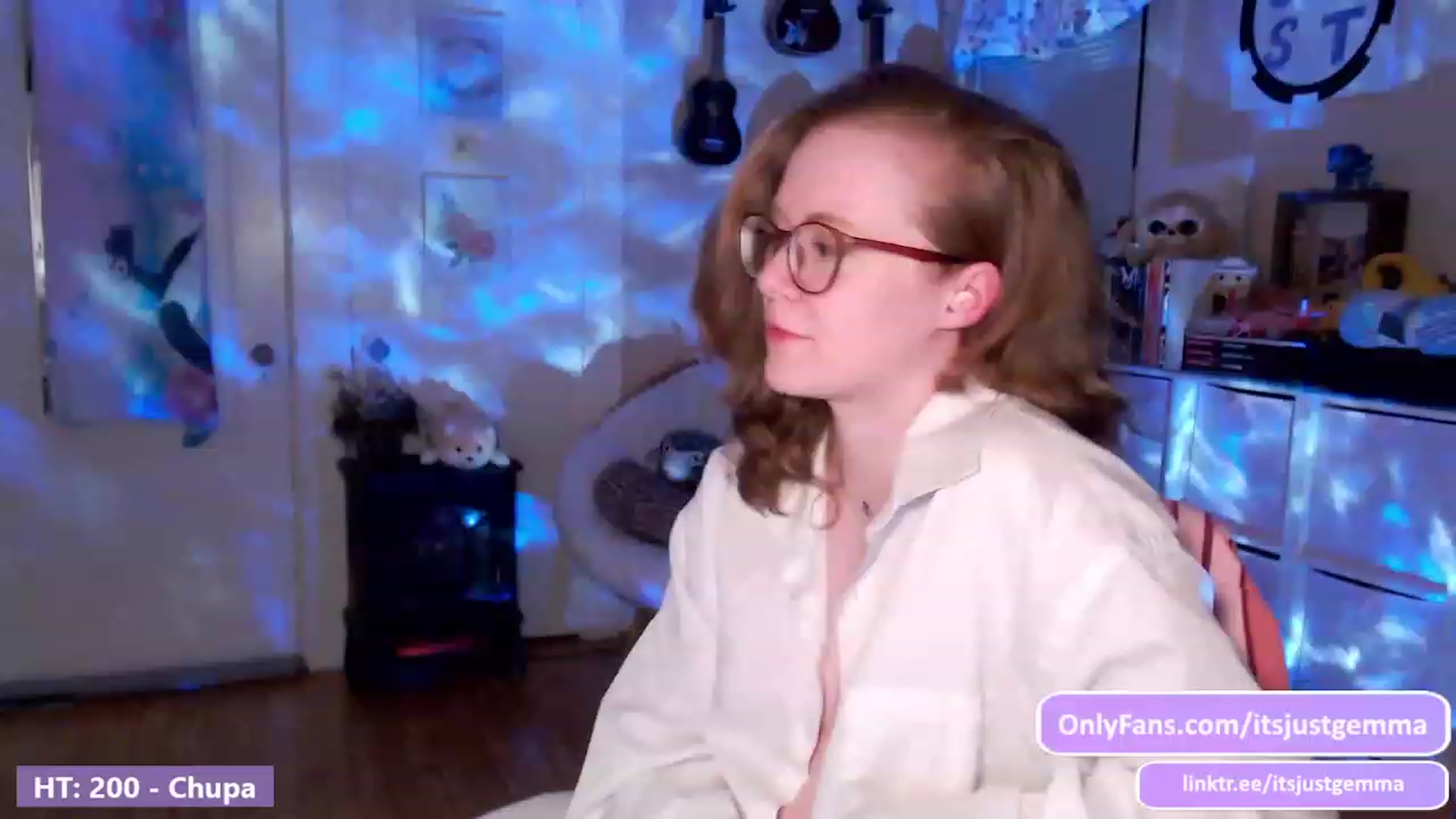 Gallery image thumbnail from JustGemma's myfreecams stream on, 02/20/2024, 03:04 image 4 of 20