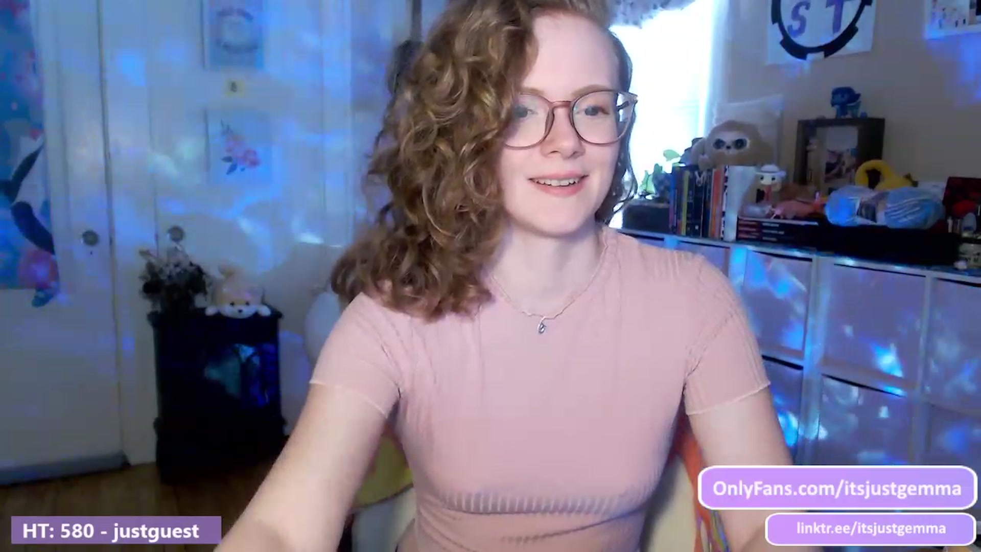 Gallery image thumbnail from JustGemma's myfreecams stream on, 02/21/2024, 19:27 image 5 of 20