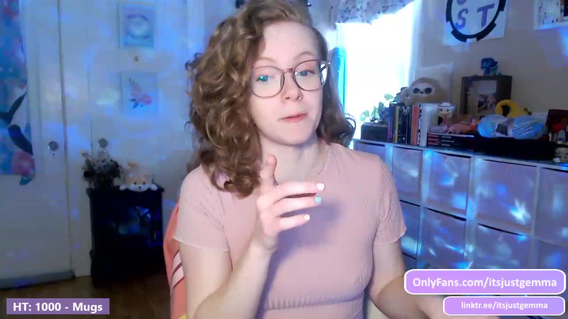 Gallery image thumbnail from JustGemma's myfreecams stream on, 02/21/2024, 19:27 image 9 of 20