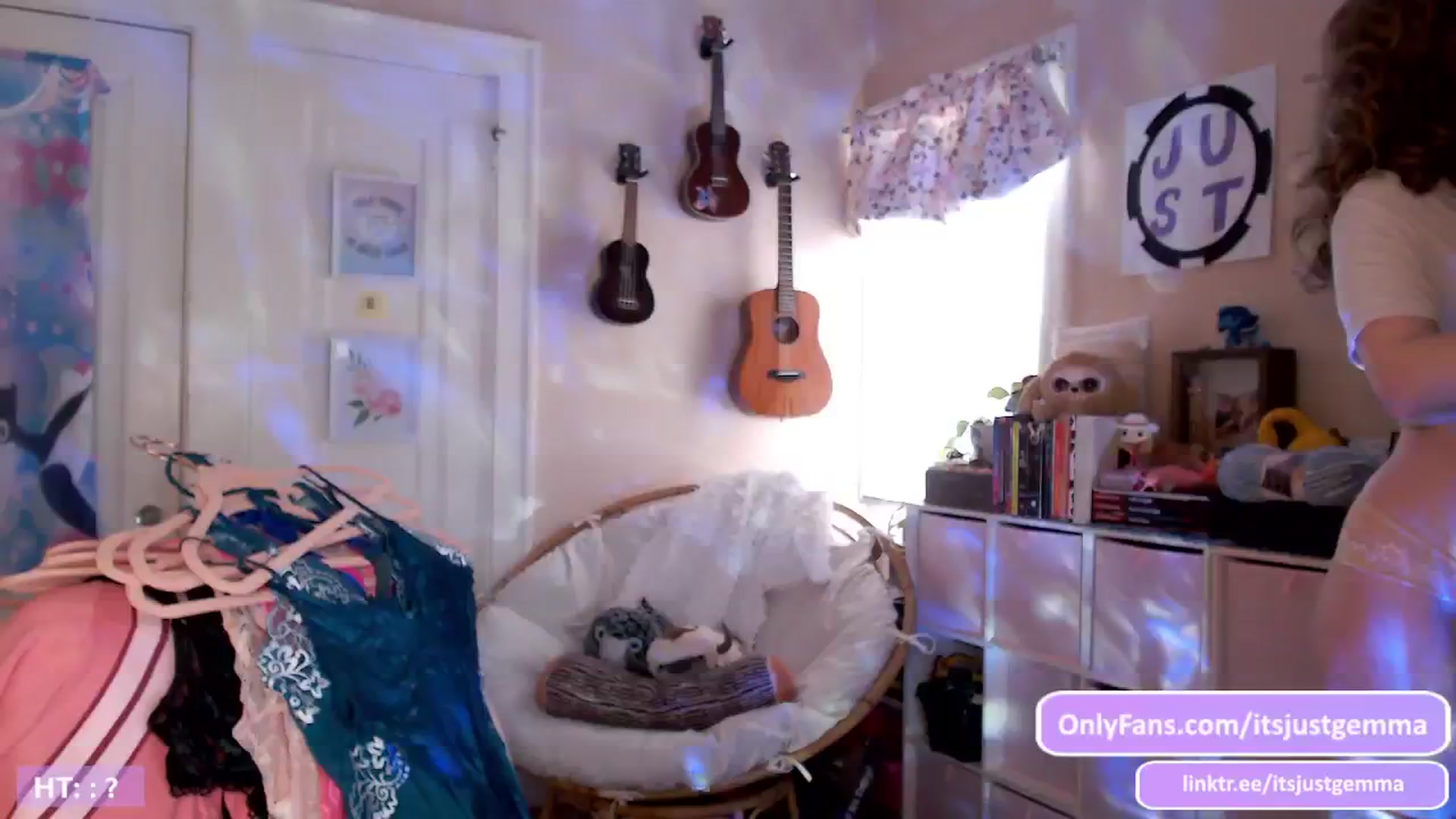 Gallery image thumbnail from JustGemma's myfreecams stream on, 02/27/2024, 18:08 image 2 of 20