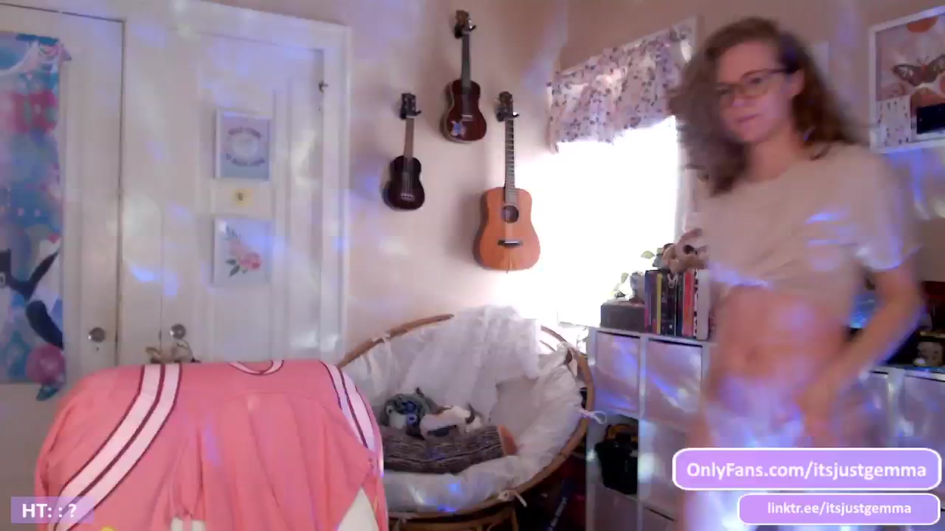 Gallery image thumbnail from JustGemma's myfreecams stream on, 02/27/2024, 18:08 image 8 of 20