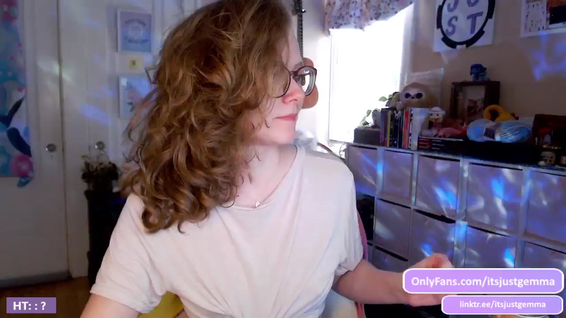 Gallery image thumbnail from JustGemma's myfreecams stream on, 02/27/2024, 18:08 image 15 of 20