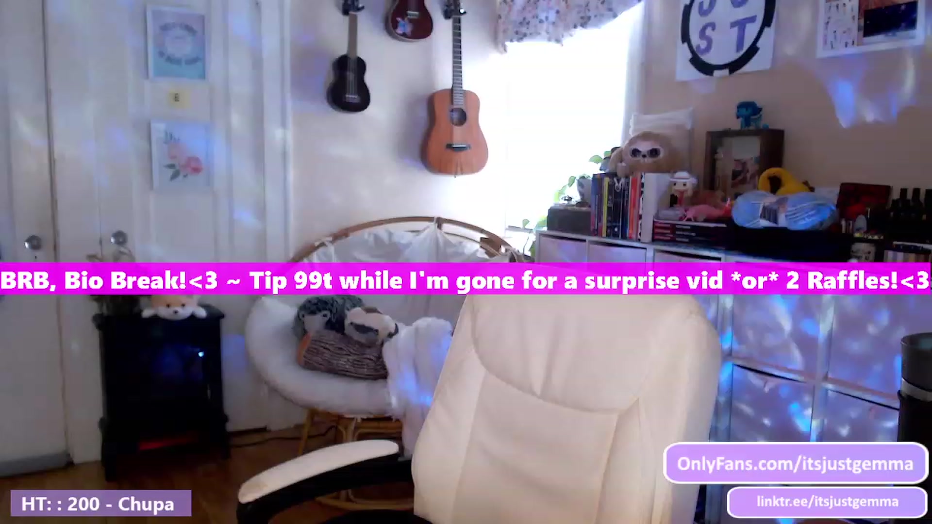 Gallery image thumbnail from JustGemma's myfreecams stream on, 02/28/2024, 19:03 image 13 of 20