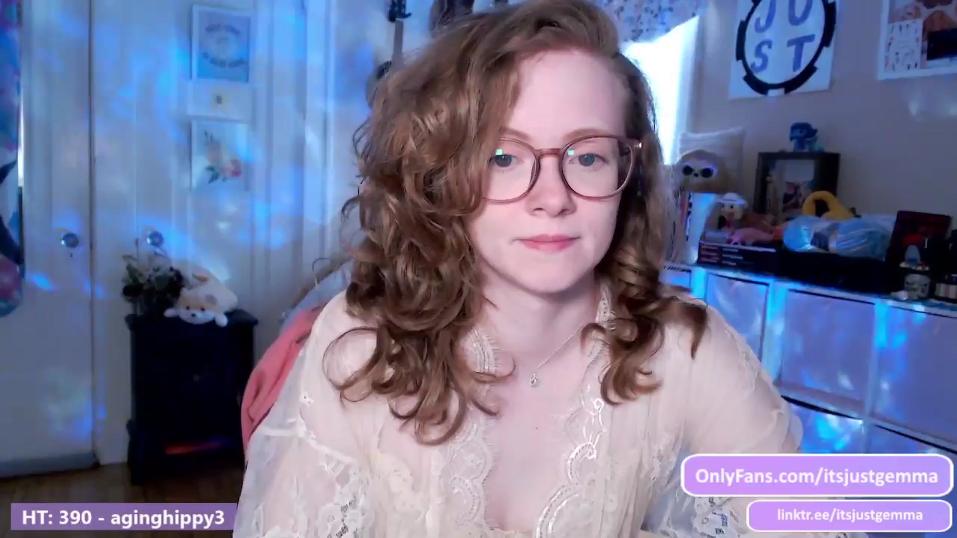 Gallery image thumbnail from JustGemma's myfreecams stream on, 03/26/2024, 16:33 image 5 of 20
