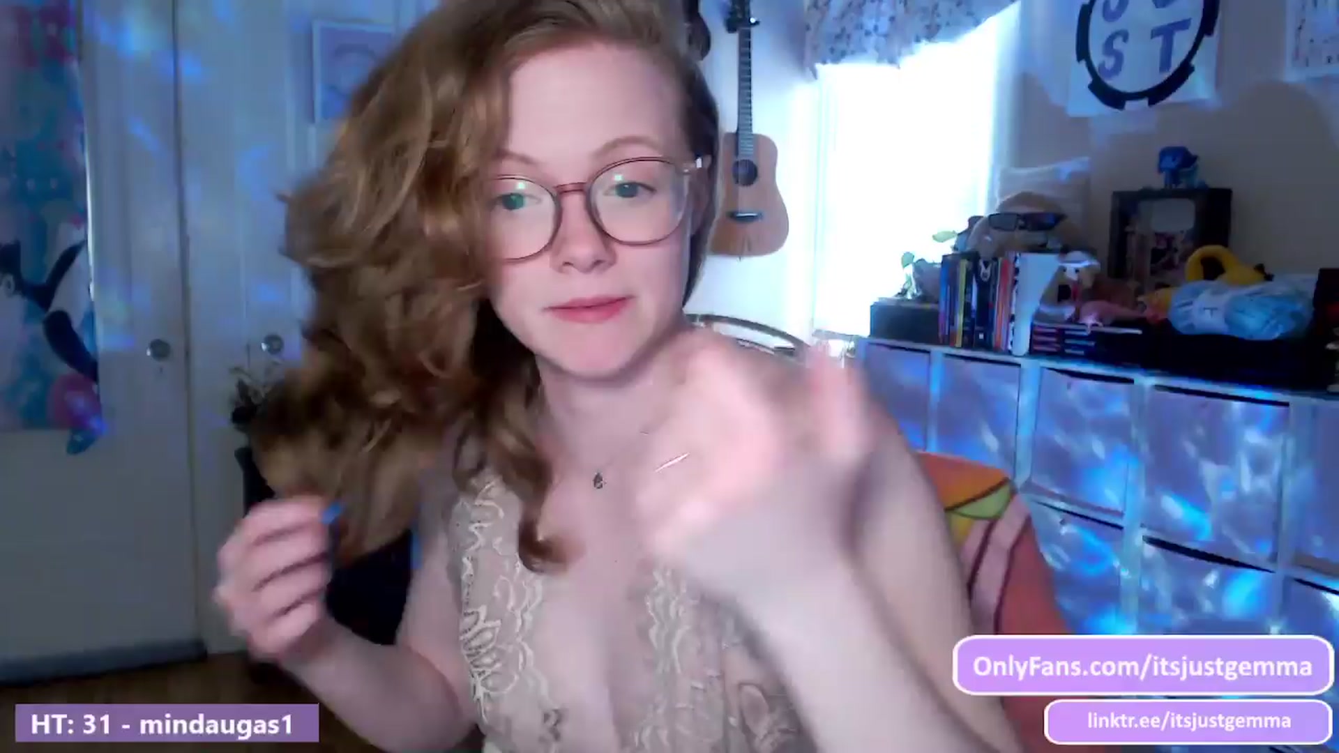 Gallery image thumbnail from JustGemma's myfreecams stream on, 04/10/2024, 16:50 image 16 of 20