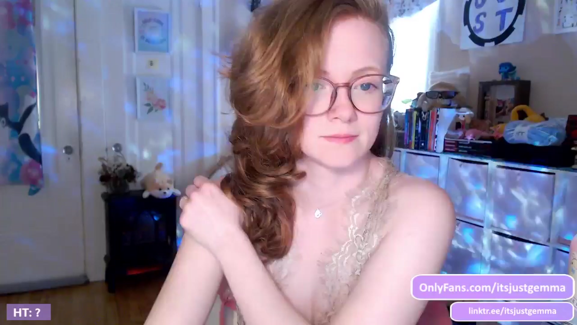 Gallery image thumbnail from JustGemma's myfreecams stream on, 04/10/2024, 16:50 image 5 of 20
