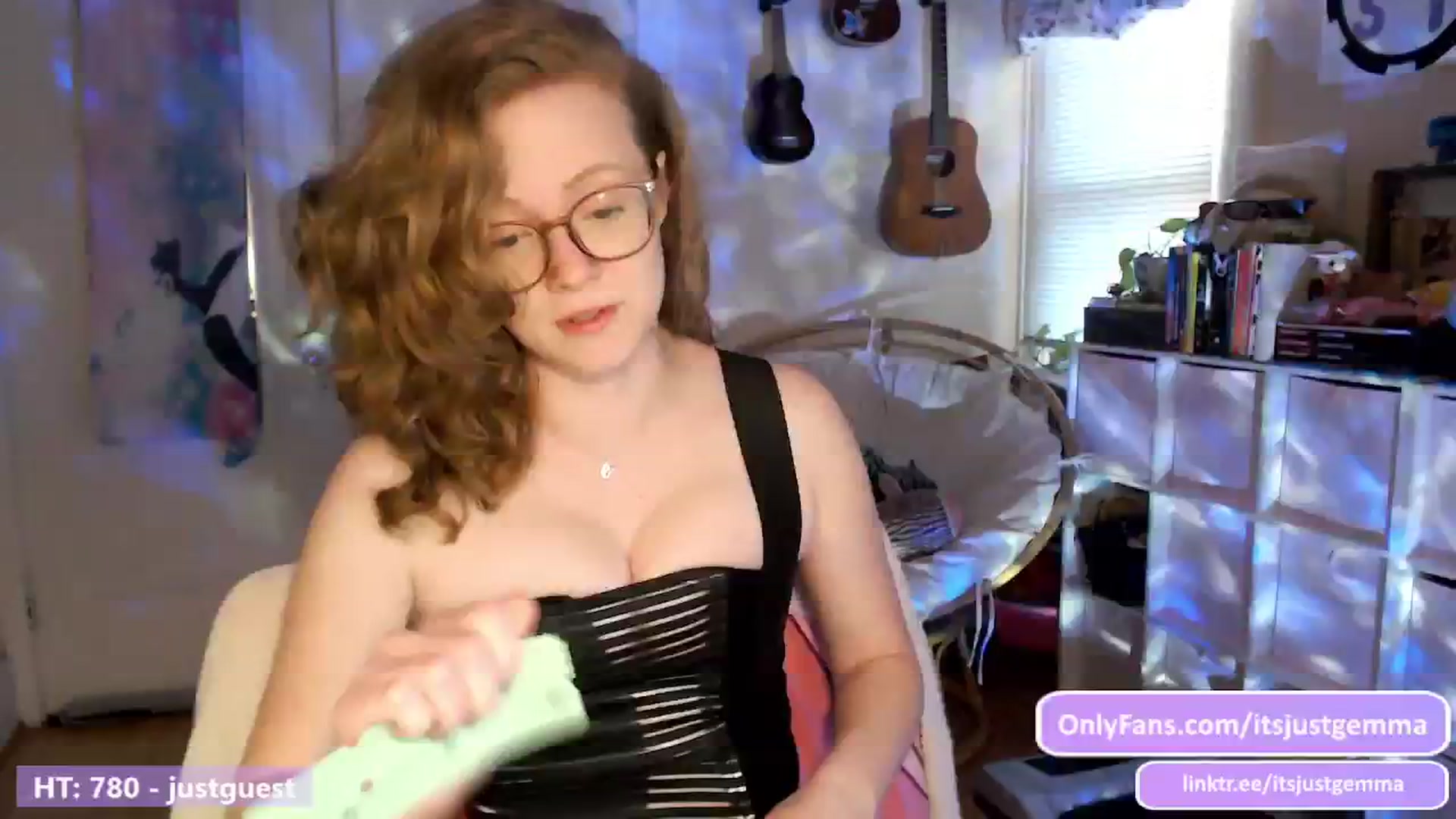 Gallery image thumbnail from JustGemma's myfreecams stream on, 05/07/2024, 02:04 image 5 of 20